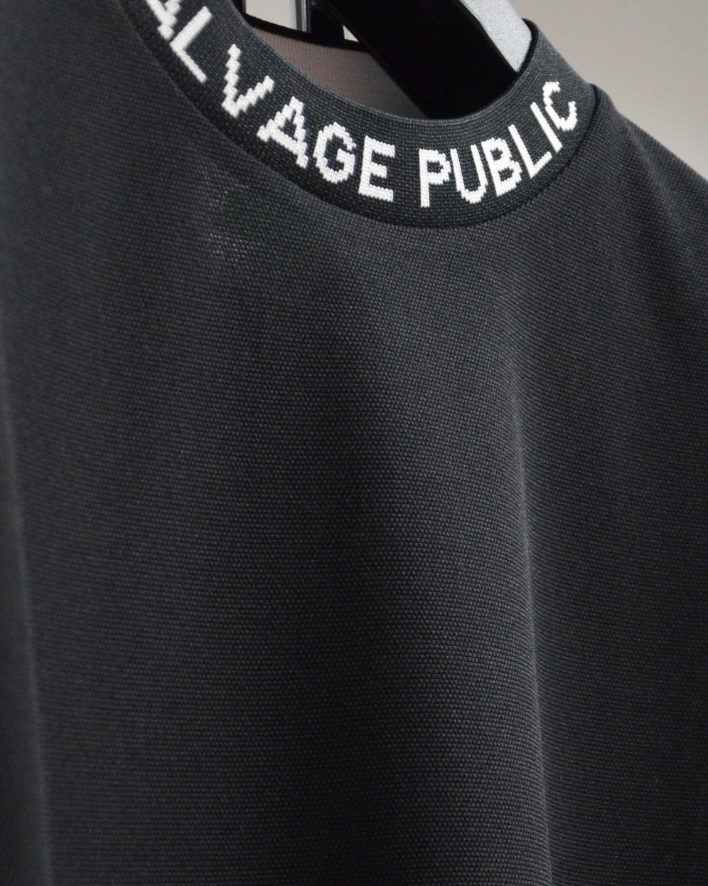 Mālama Recycle Pique Mockneck Shortsleeve / BLACK
