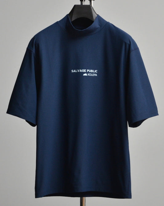 SALVAGE PUBLIC Kolepa サルベージ パブリック コレパ SURFモックネックTEE(Kolepa Stamp)/ NAVY