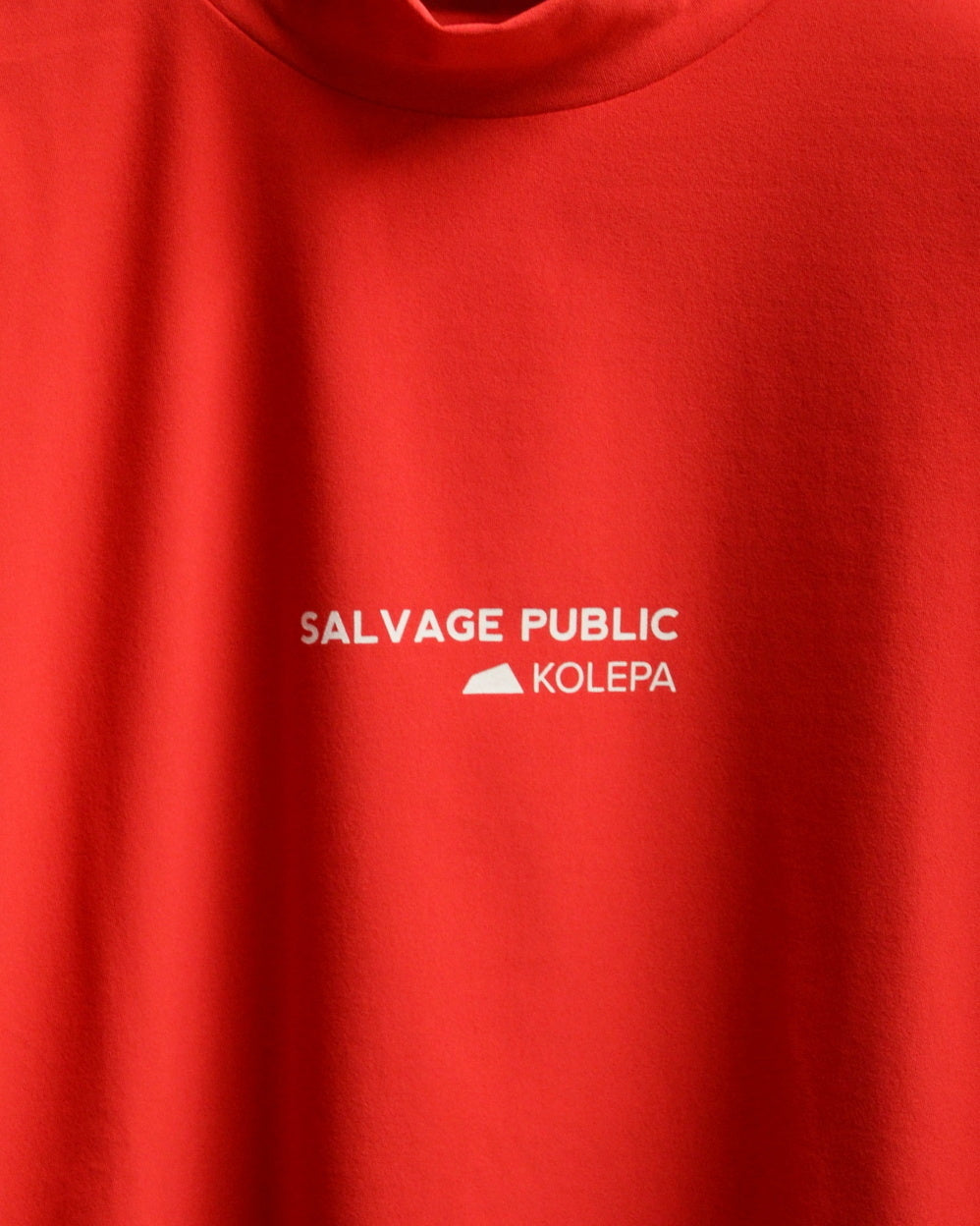 SALVAGE PUBLIC Kolepa サルベージ パブリック コレパ SURFモックネックTEE(Kolepa Stamp)/ RED