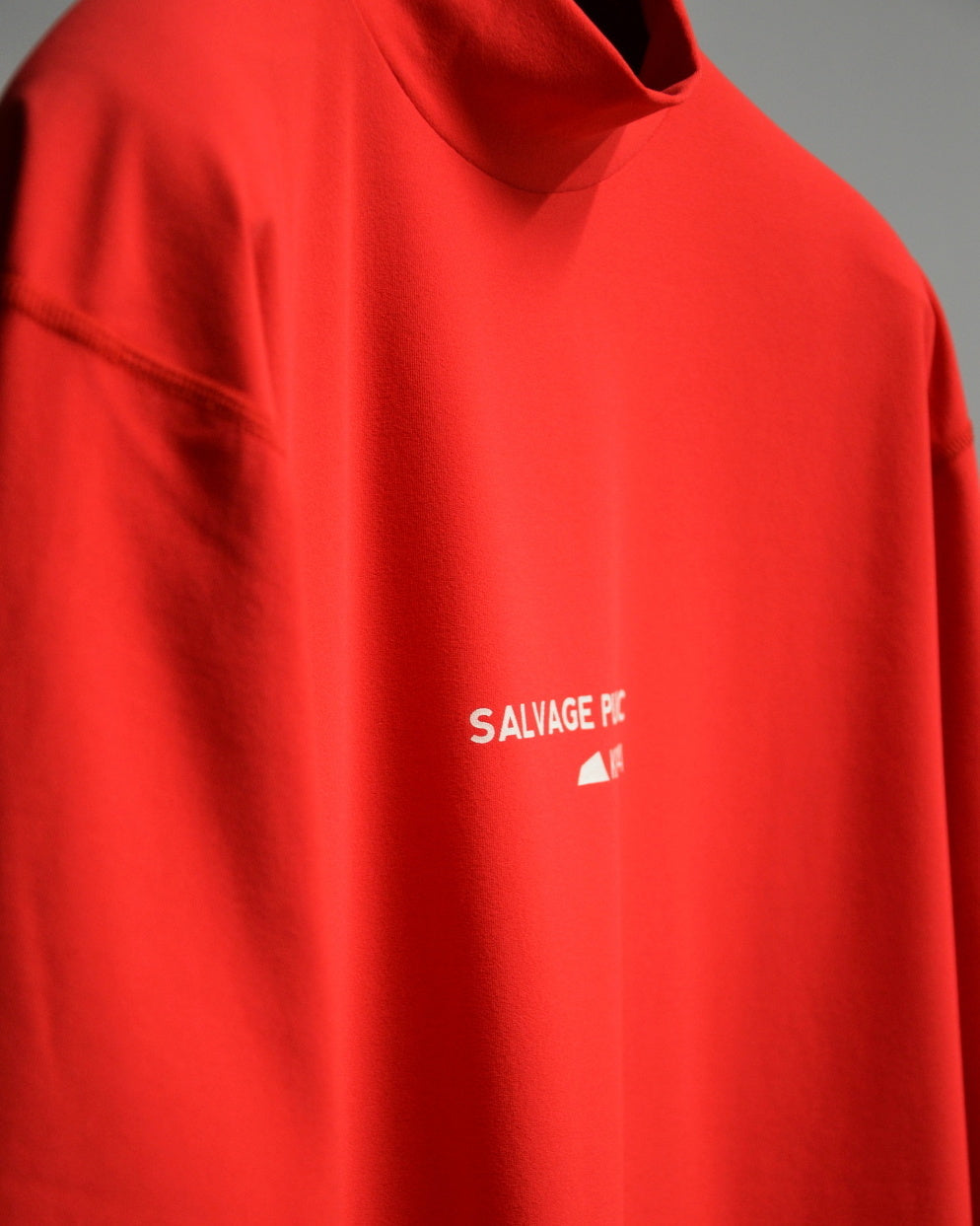 SALVAGE PUBLIC Kolepa サルベージ パブリック コレパ SURFモックネックTEE(Kolepa Stamp)/ RED