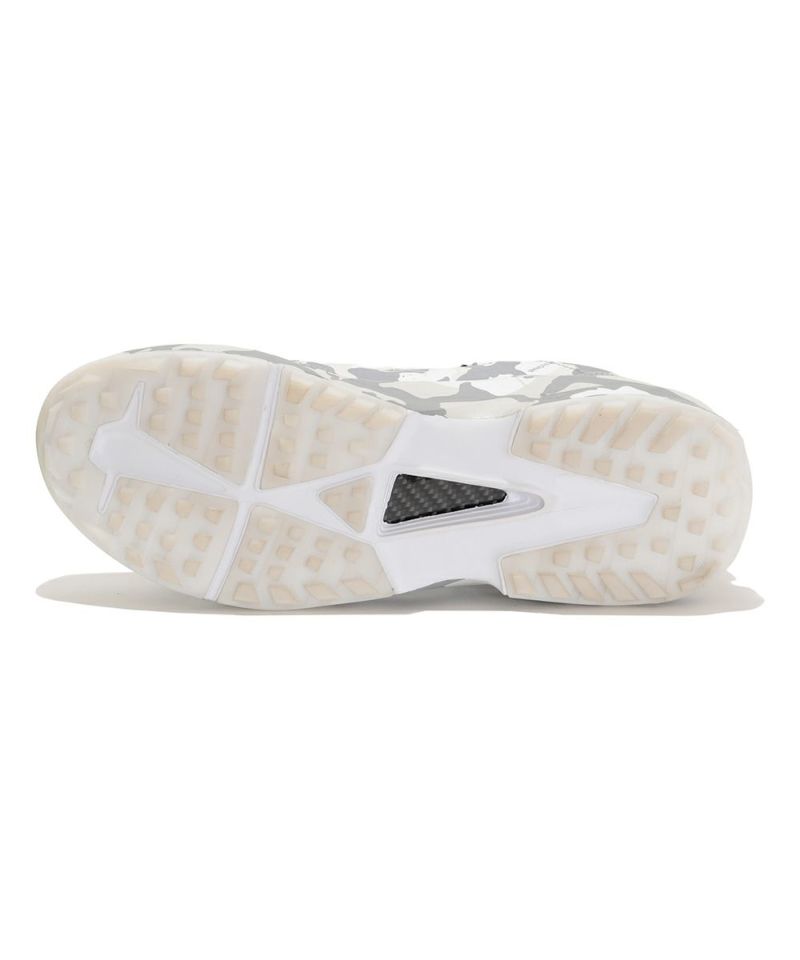 Atrium Spikeless Shoes | MEN and WOMEN / WHITE