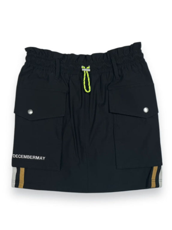 (DECEMBER MAY) Water repellent agile skirt / WOMEN  / BLACK