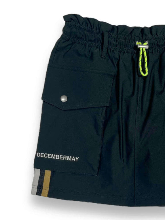 (DECEMBER MAY) Water repellent agile skirt / WOMEN  / BLACK