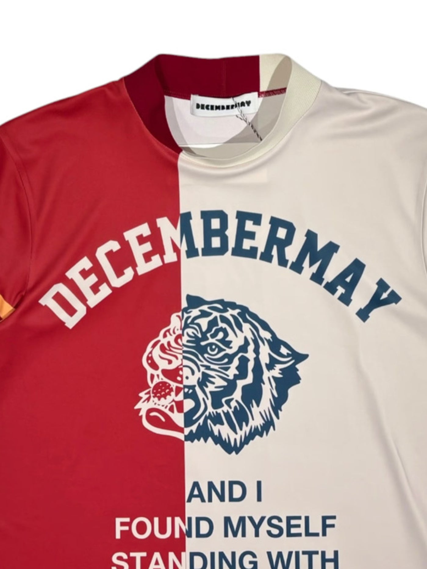 (DECEMBER MAY) Lovers tiger bicolor mock neck / WOMEN  / CHERRY