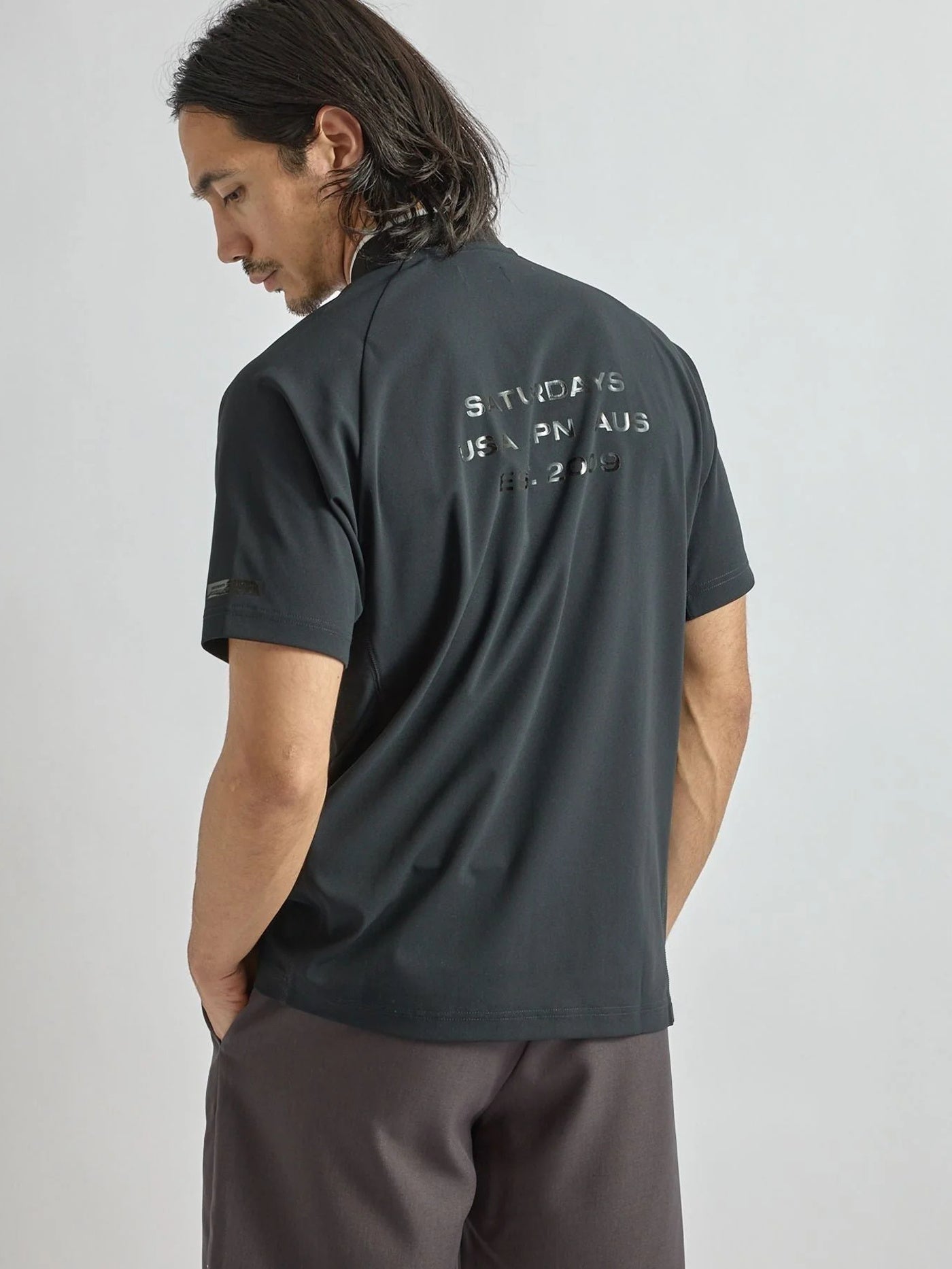 Ss Mock Neck Shirt /  Black