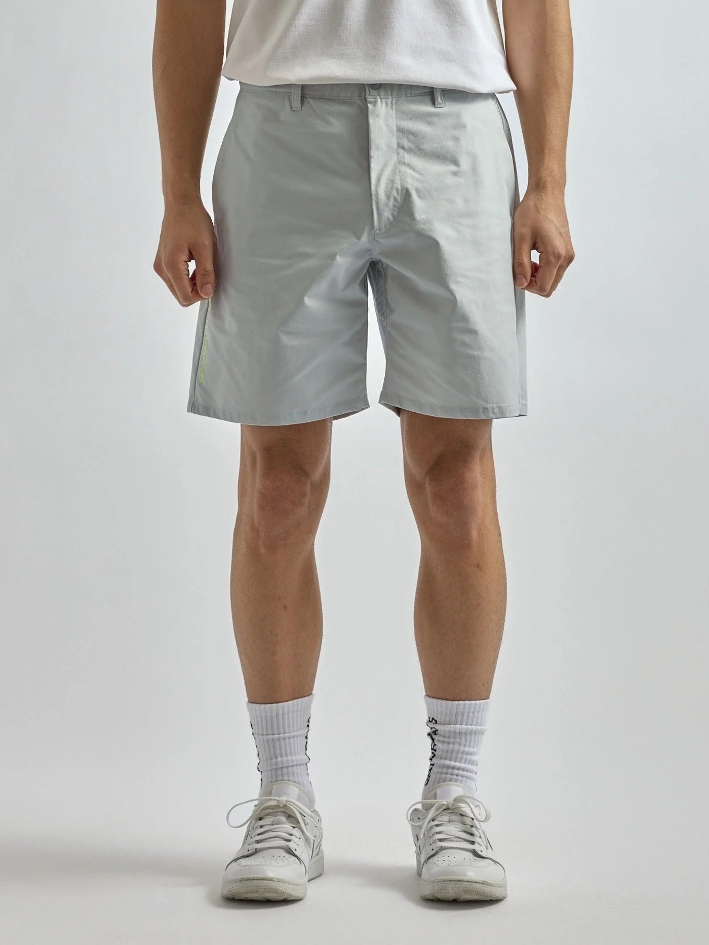 Stretch Woven Shorts / BLACK