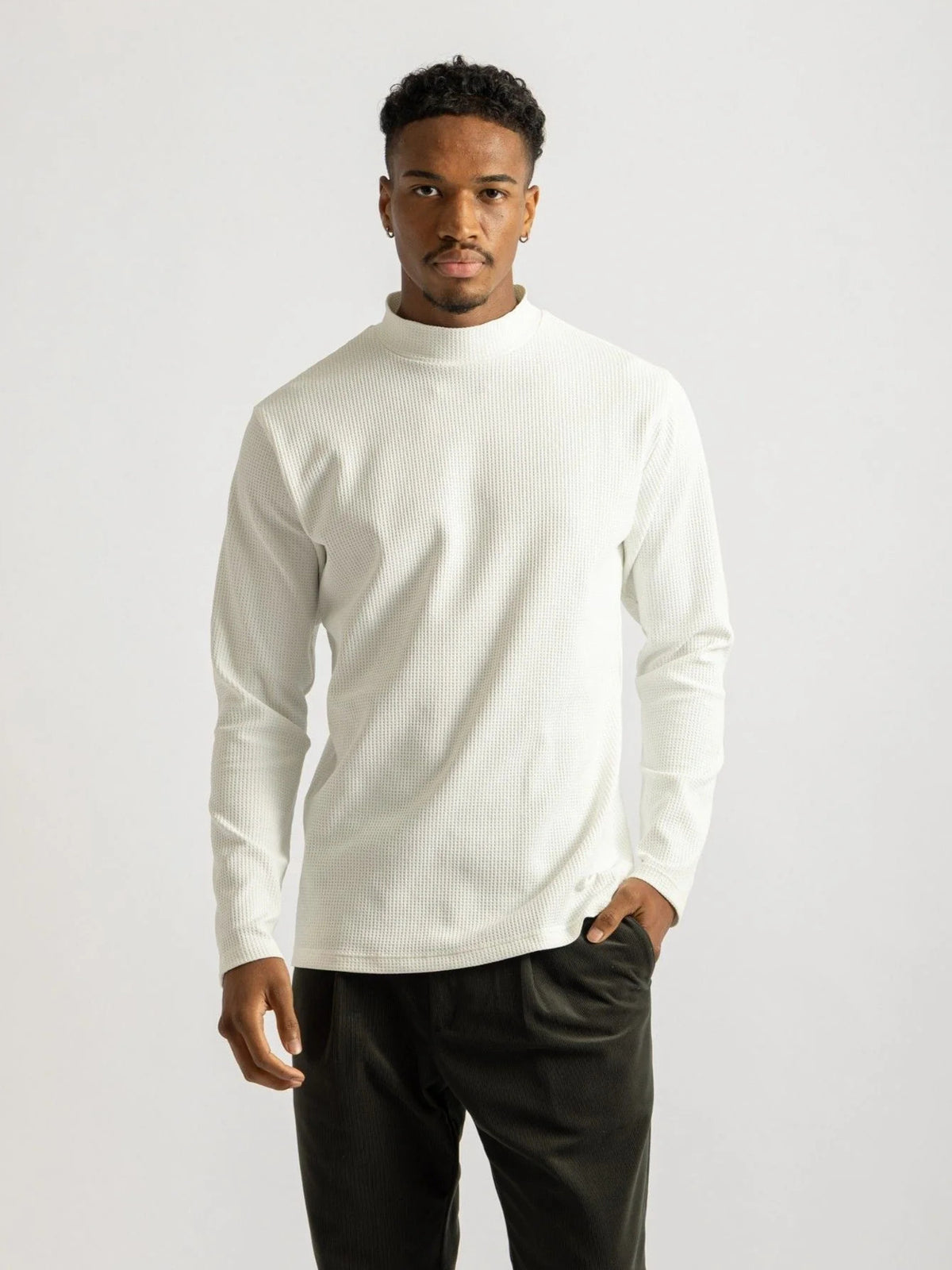 Waffle Mockneck LS / WHITE