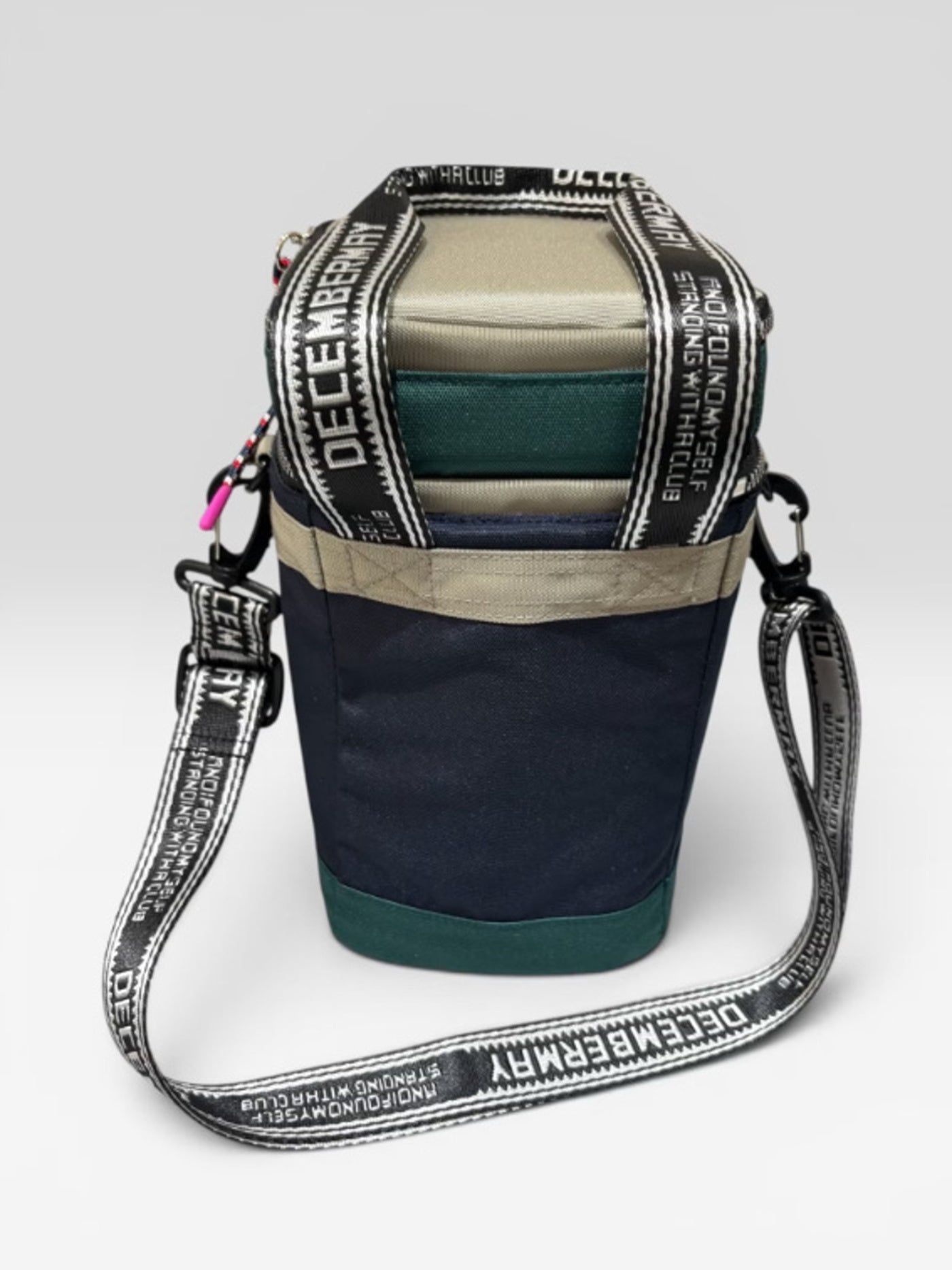 (DECEMBER MAY) Color pattern ice bag/ UNISEX / NAVY