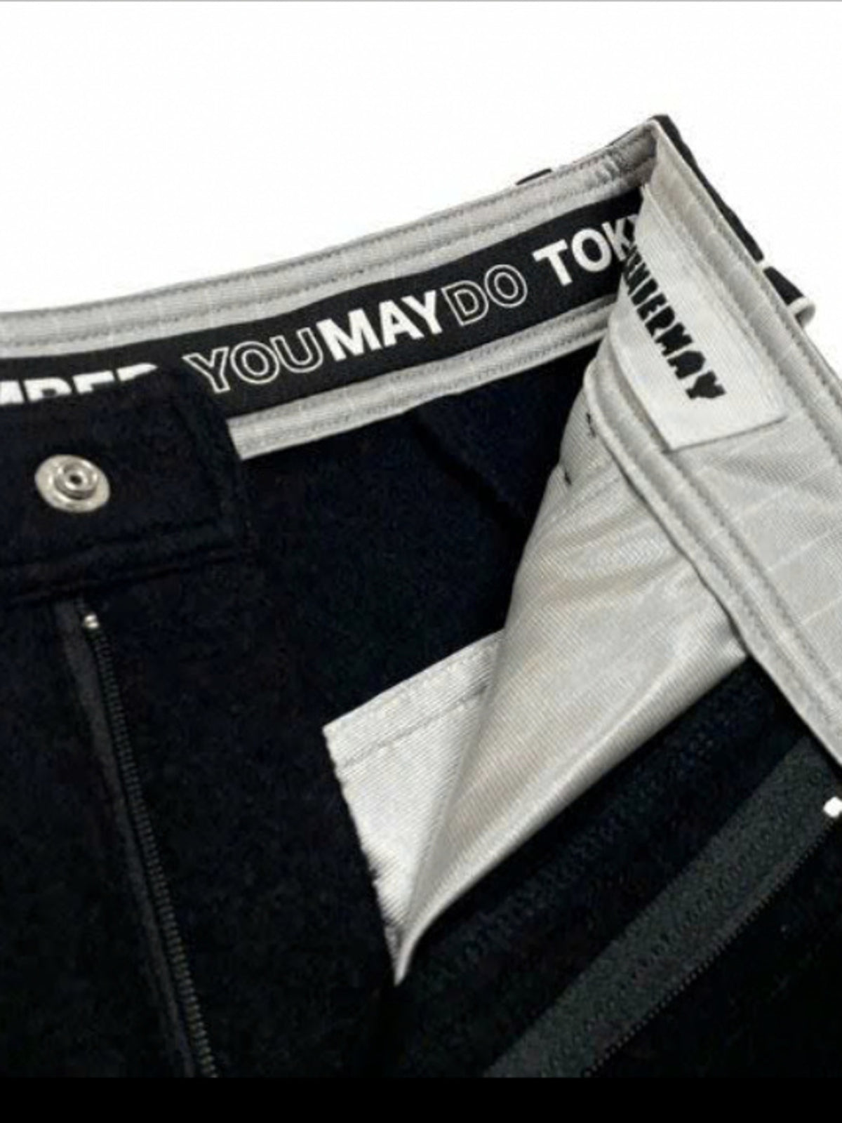 (DECEMBER MAY) Sparkle stone Shorty / WOMAN  / BLACK