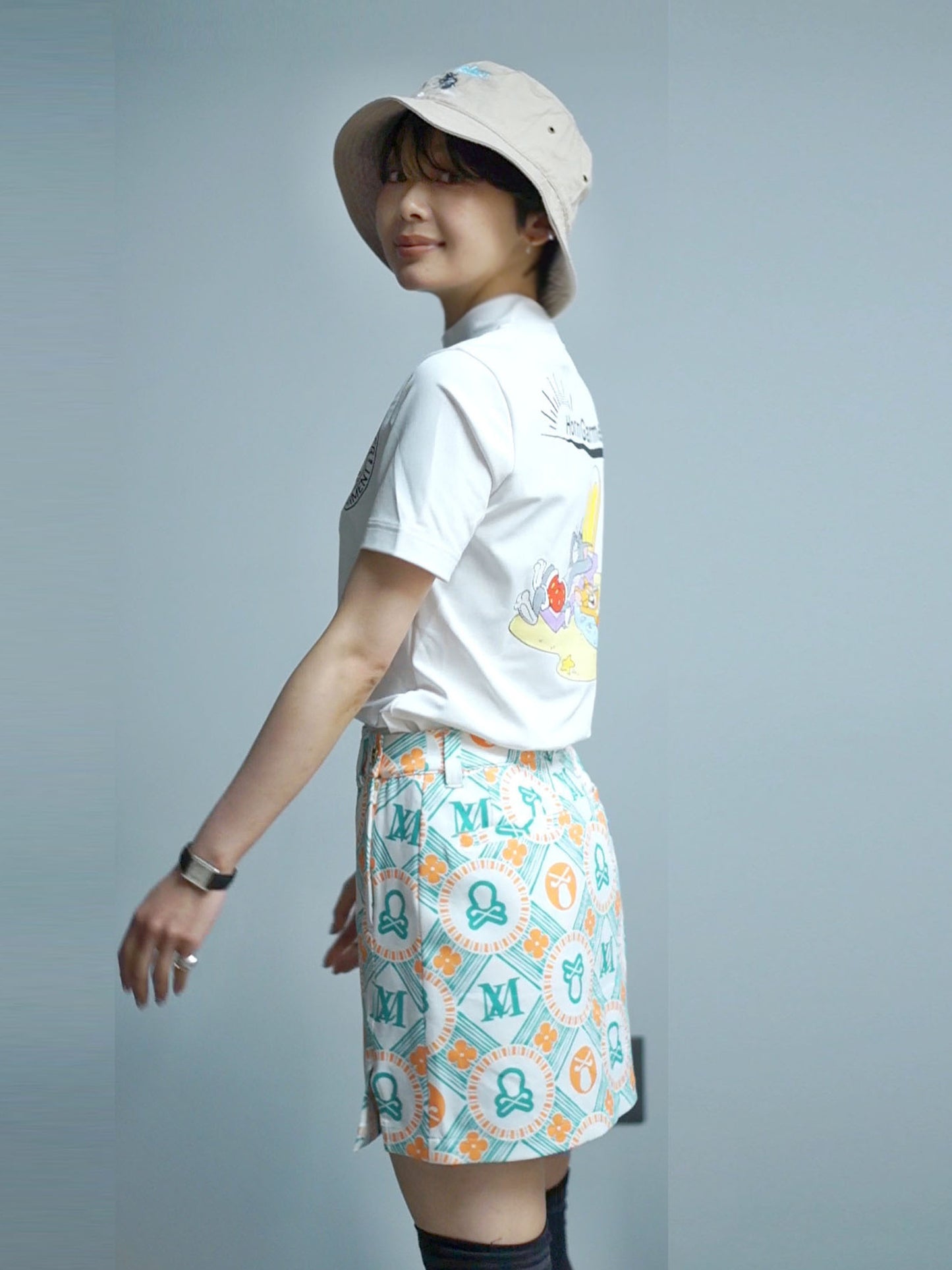 Endless Summer Mock Neck – Tom and Jerry Edition  | WOMEN / WHITE
