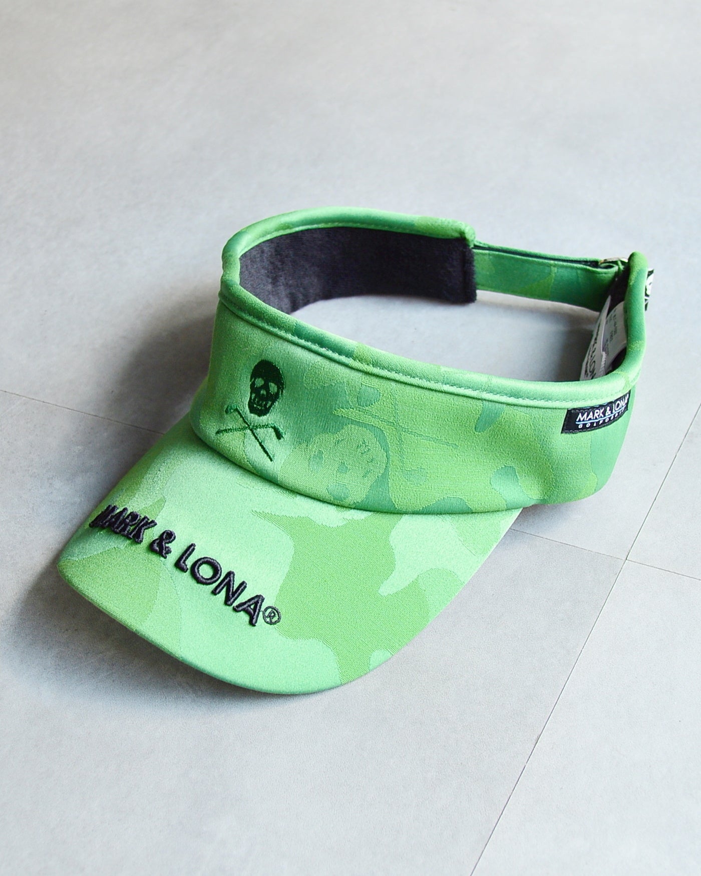 Gauge Neo Sunvisor | MEN and WOMEN / GREEN