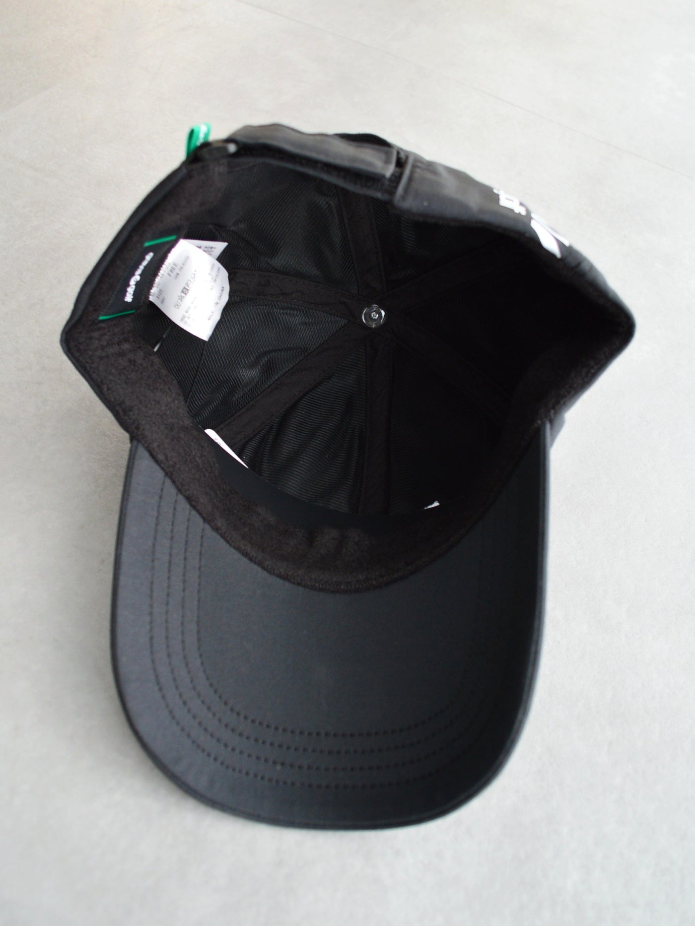 GC4-Cap  | MEN and WOMEN / BLACK