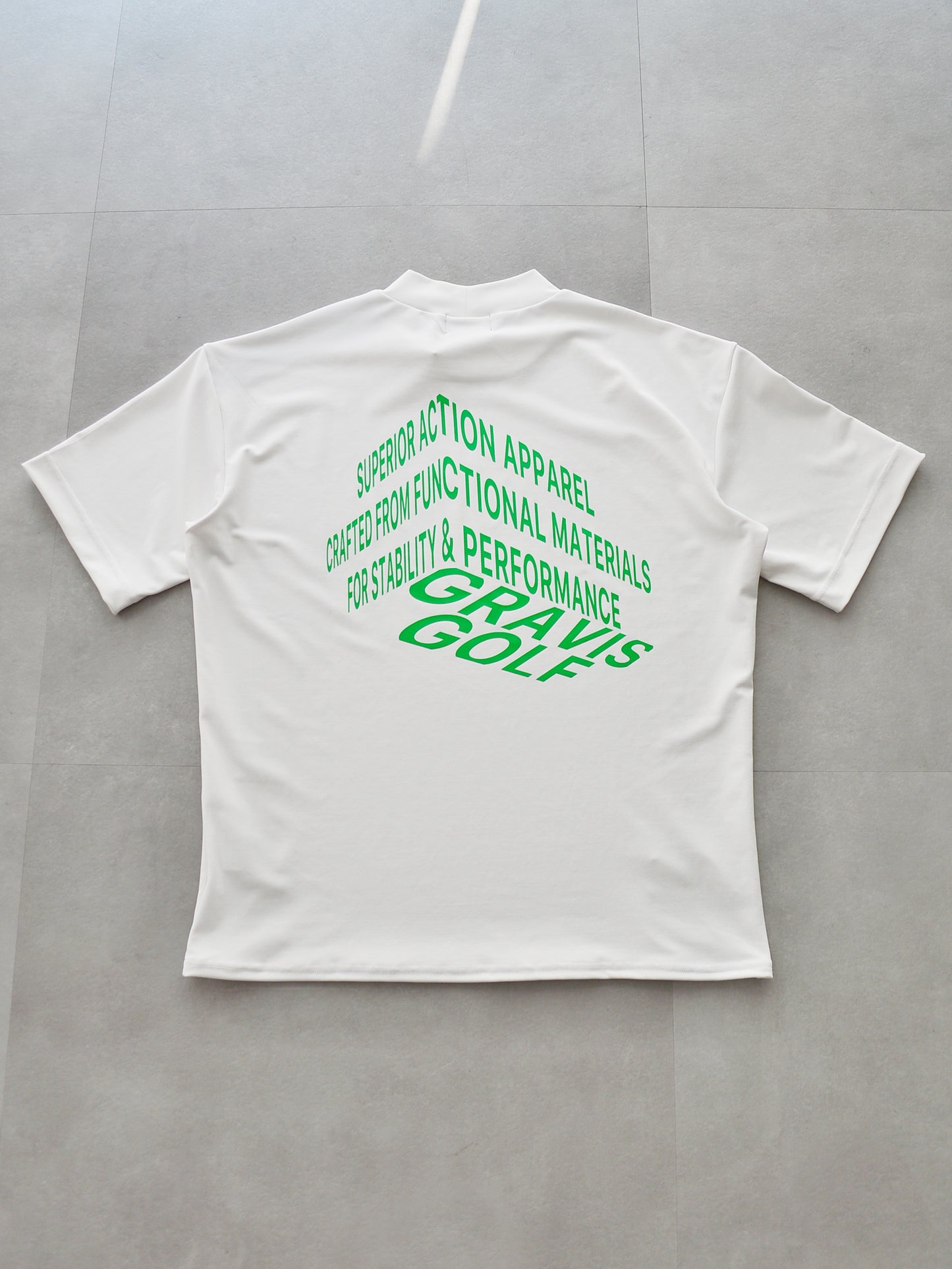 Graphic Mock Neck Tee | MEN / WHITE
