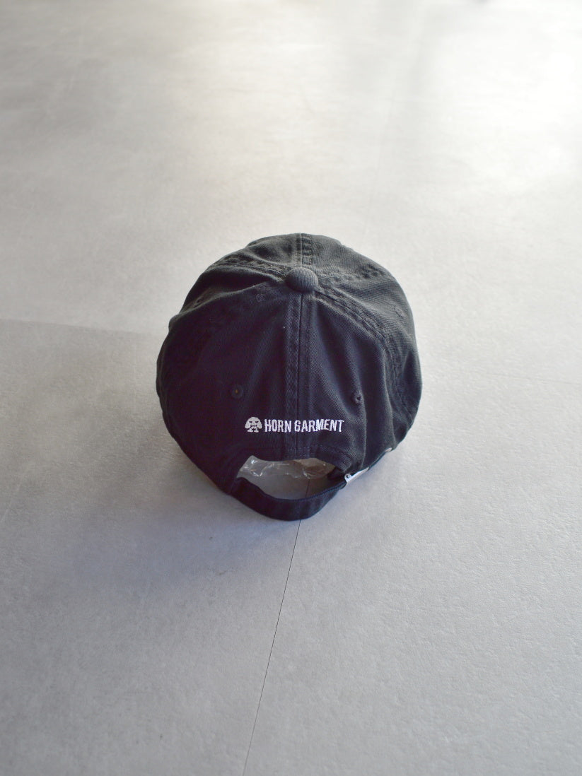 VACATION Mickey Dad Cap | MEN and WOMEN / BLACK