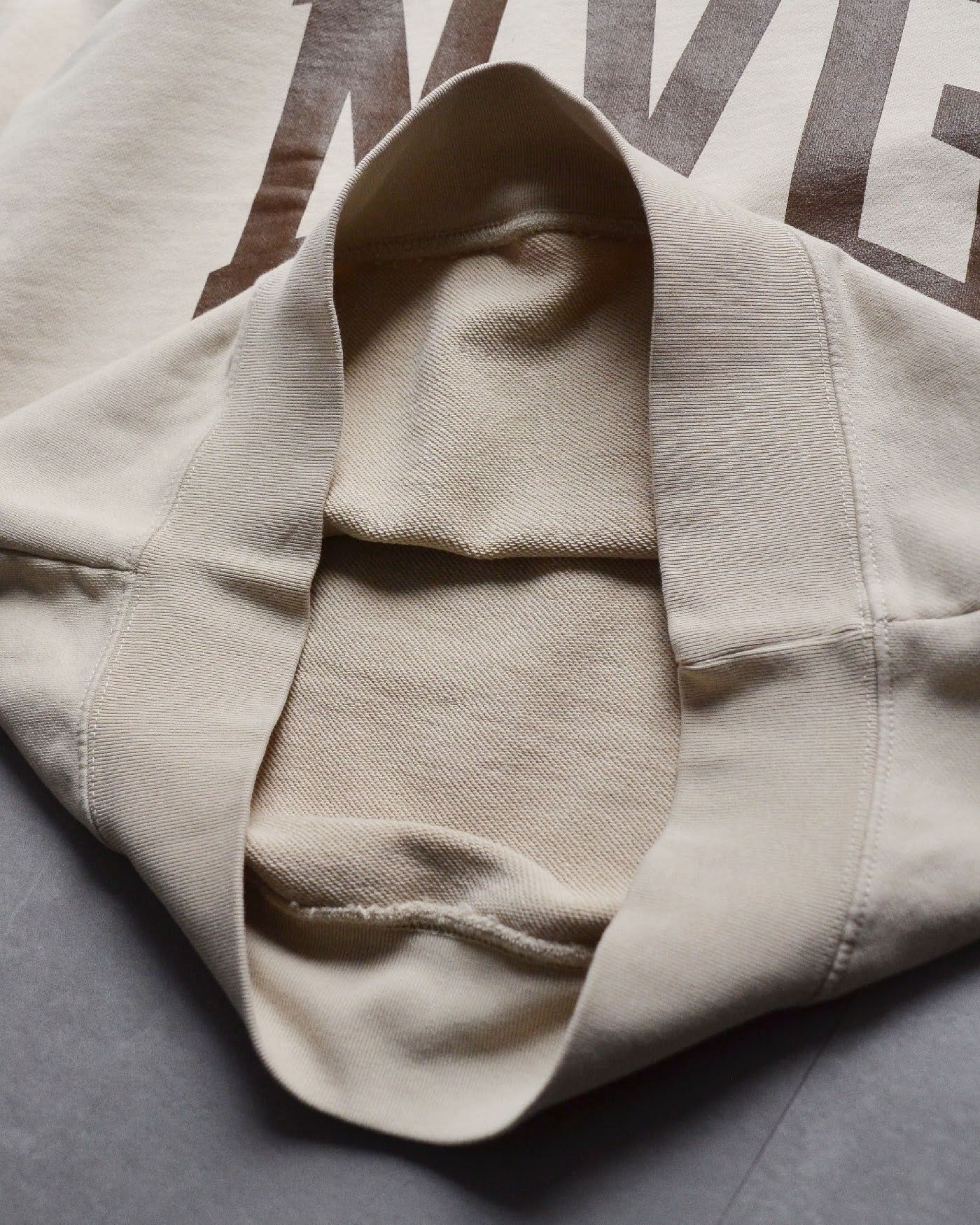 NVG New Used Crew Sweat Shirt(BEIGE)