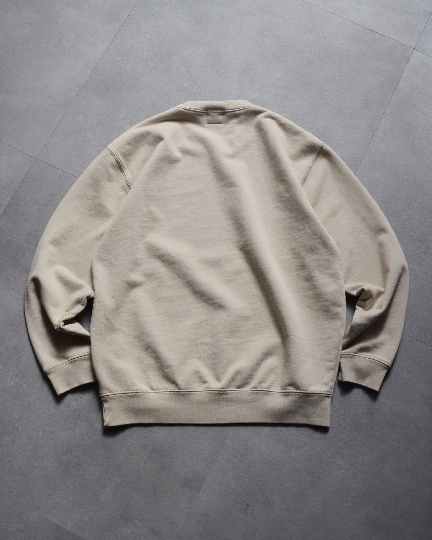 NVG New Used Crew Sweat Shirt(BEIGE)