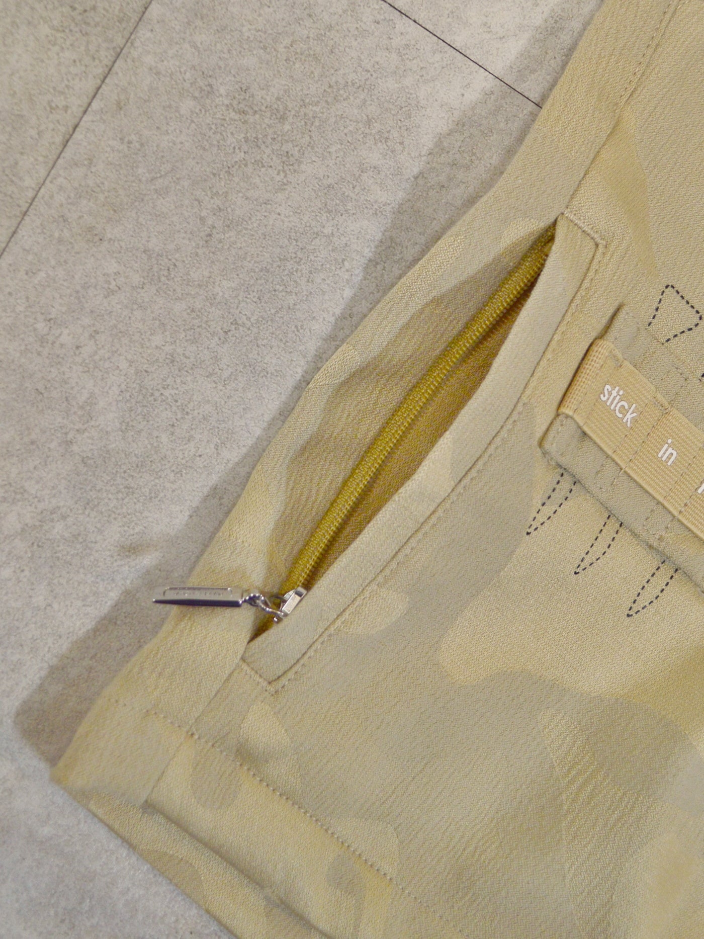 Gauge Utility Camo Jacquard Shorts | MEN / BEIGE