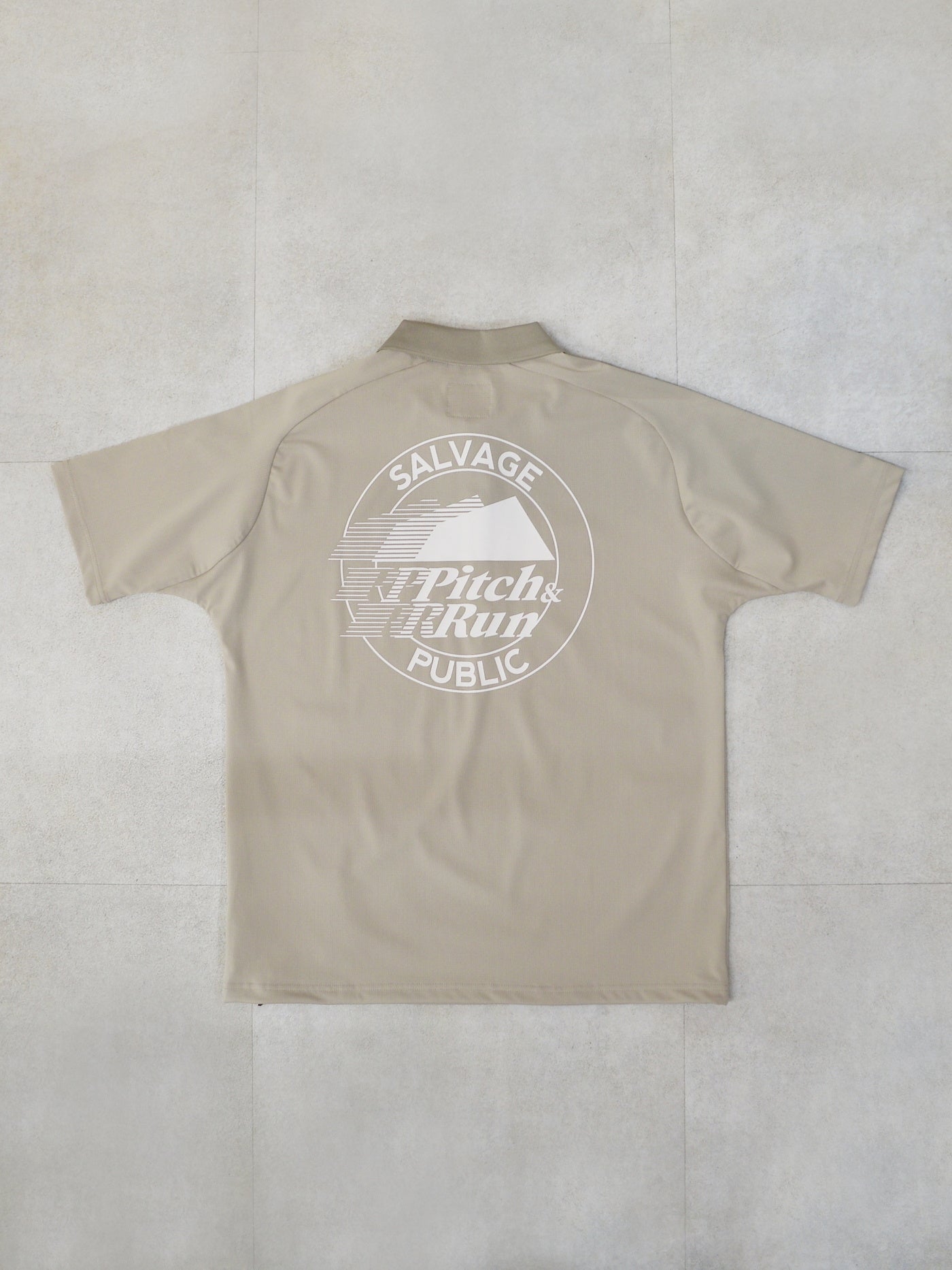 SVKS6011［サルベージパブリックコレパ］アロヘアテックポロ S/S (Pitch＆Run) / BEIGE