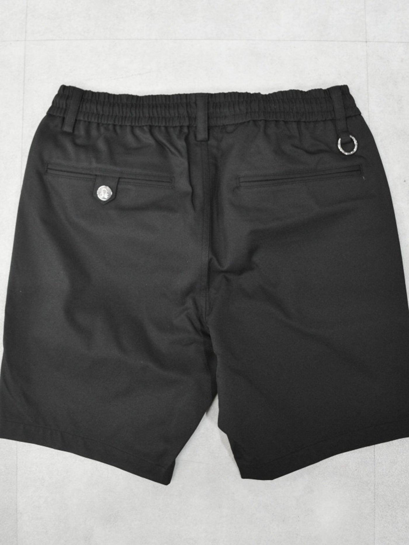 Quadra Performance Twill Golf Shorts | MEN / BLACK