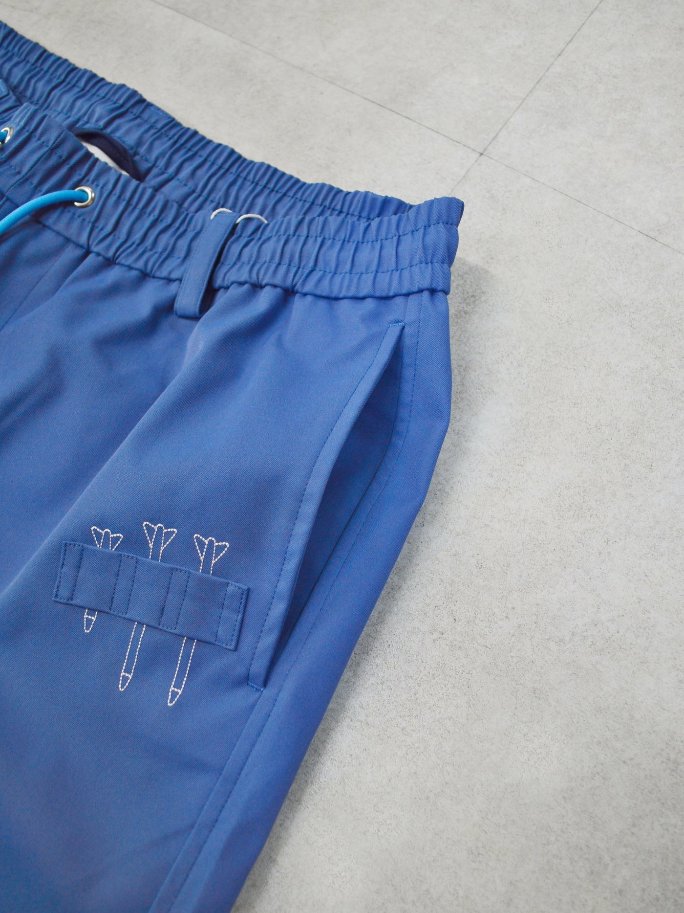 Quadra Performance Twill Golf Shorts | MEN / BLUE
