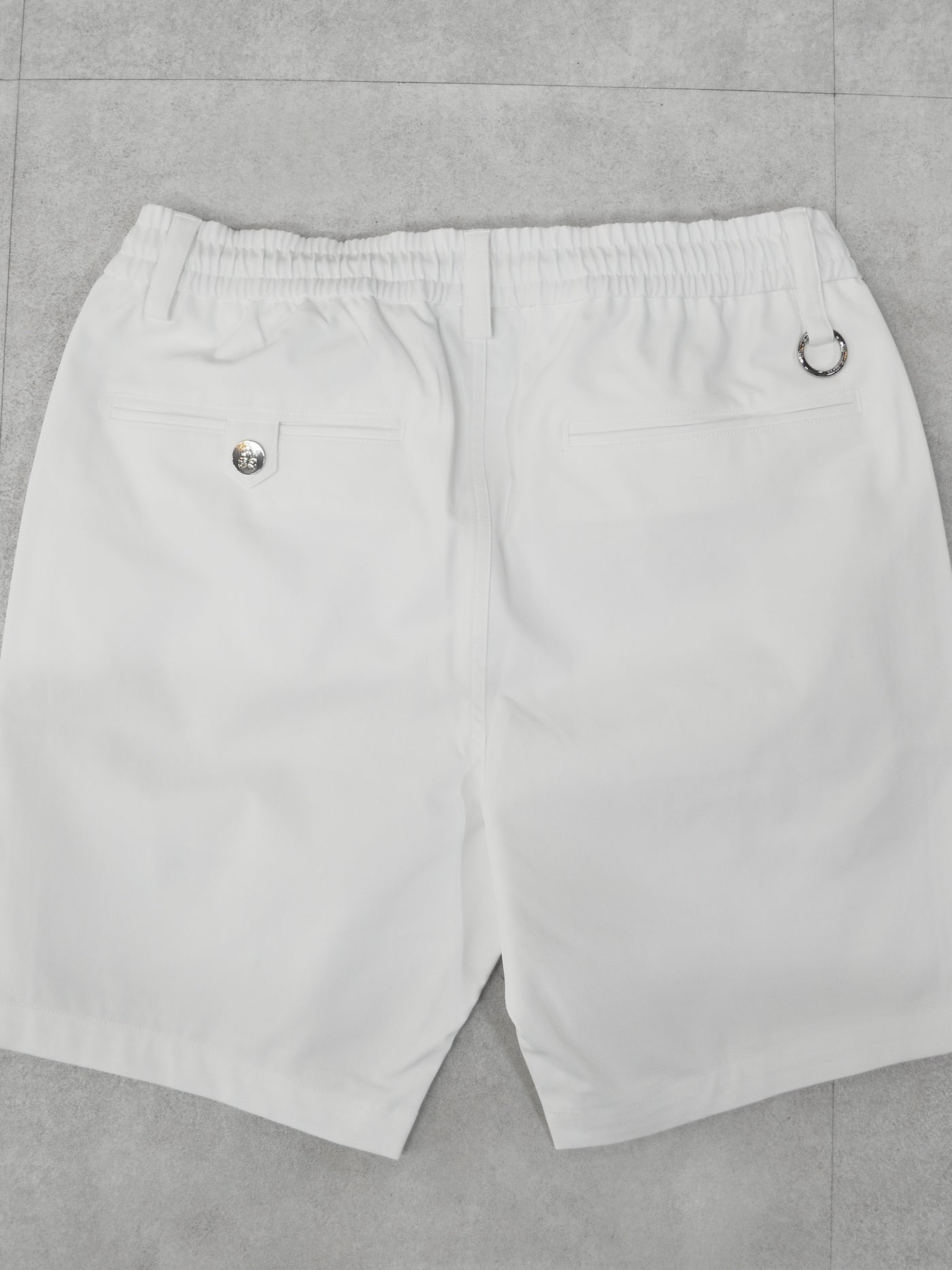 Quadra Performance Twill Golf Shorts | MEN / WHITE