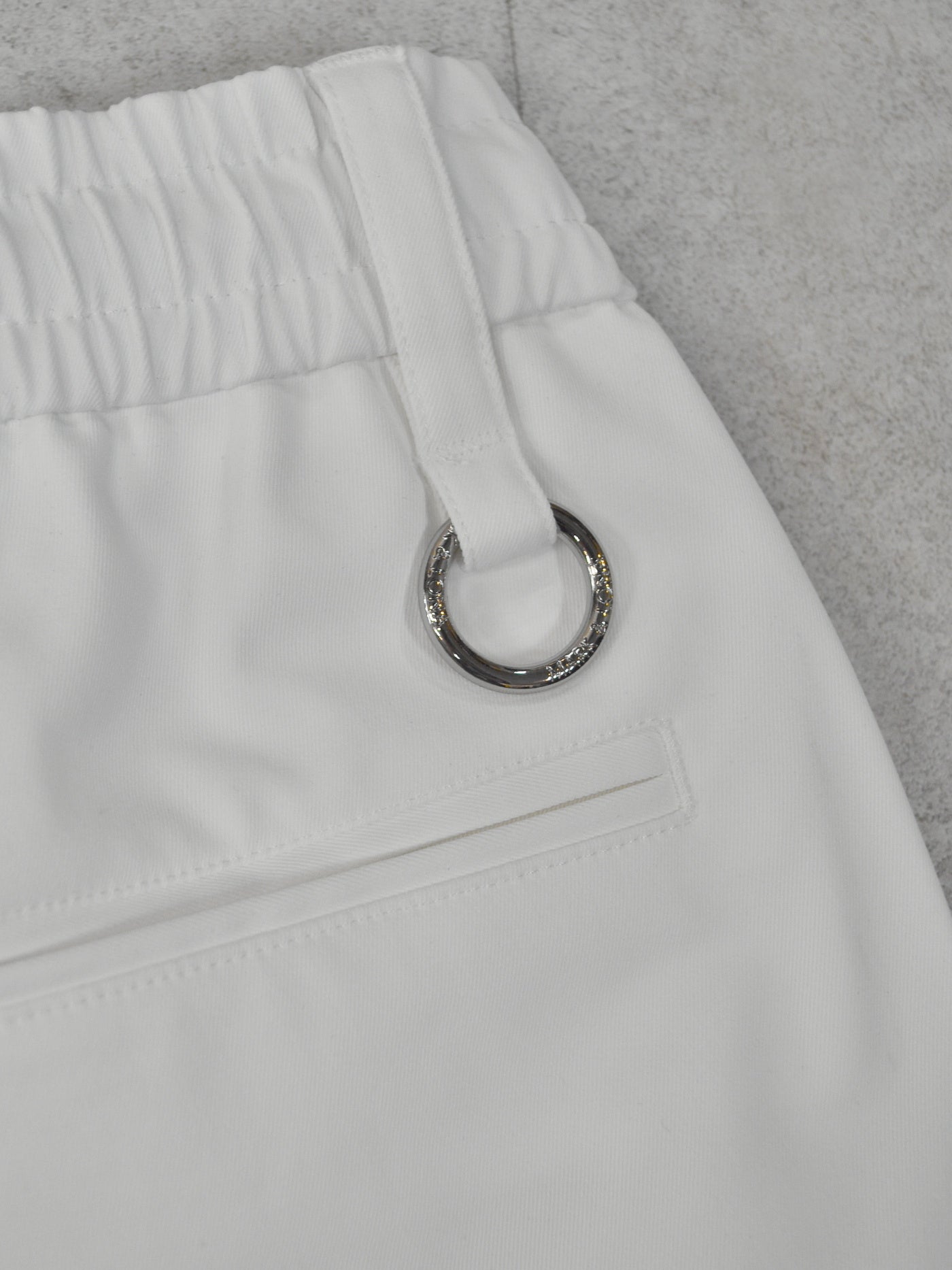 Quadra Performance Twill Golf Shorts | MEN / WHITE
