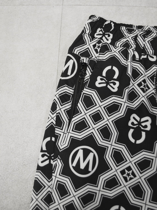 Dominant Flex Shorts | MEN / BLACK