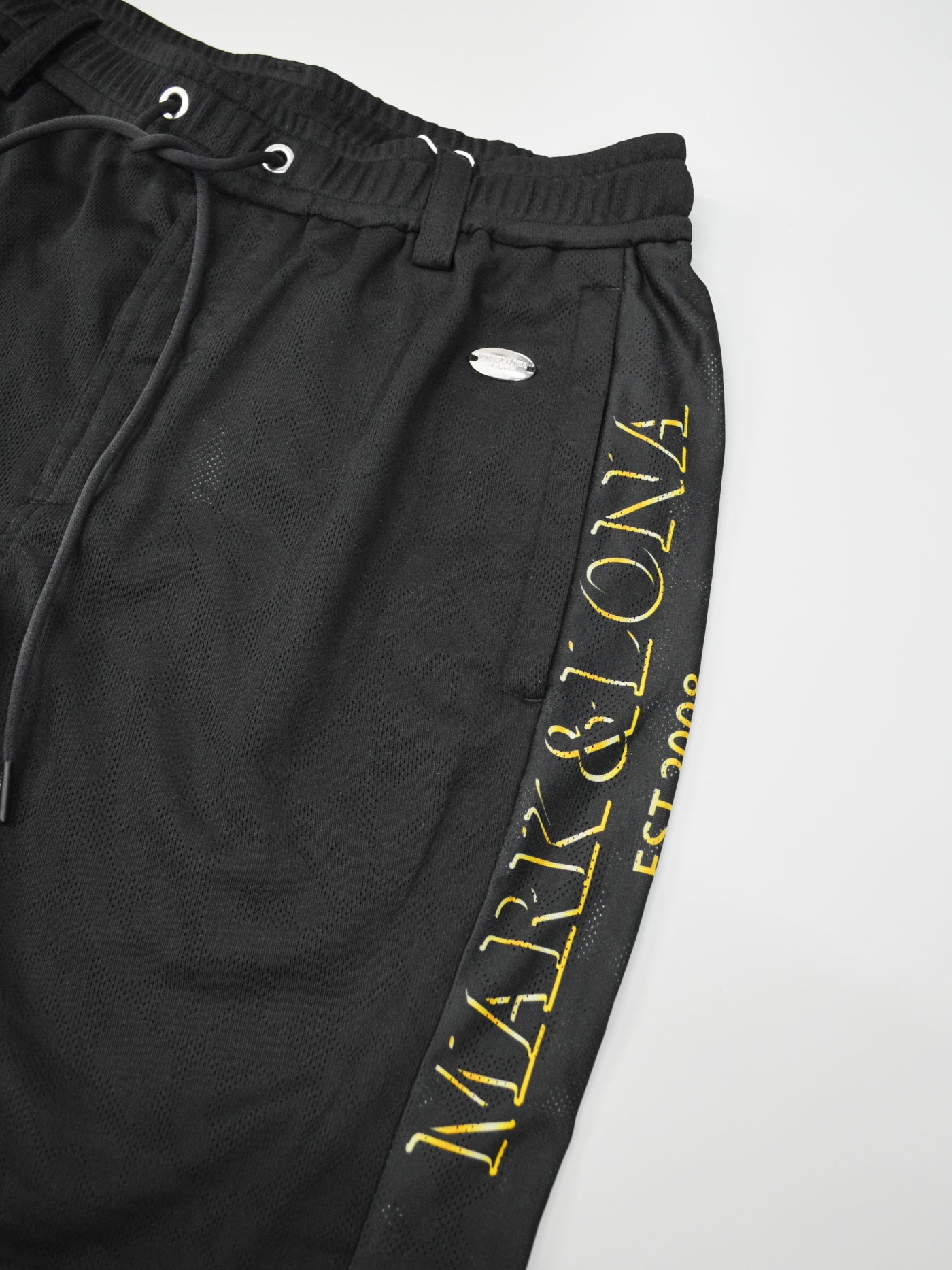 Pantera Air Mesh Shorts | MEN / BLACK