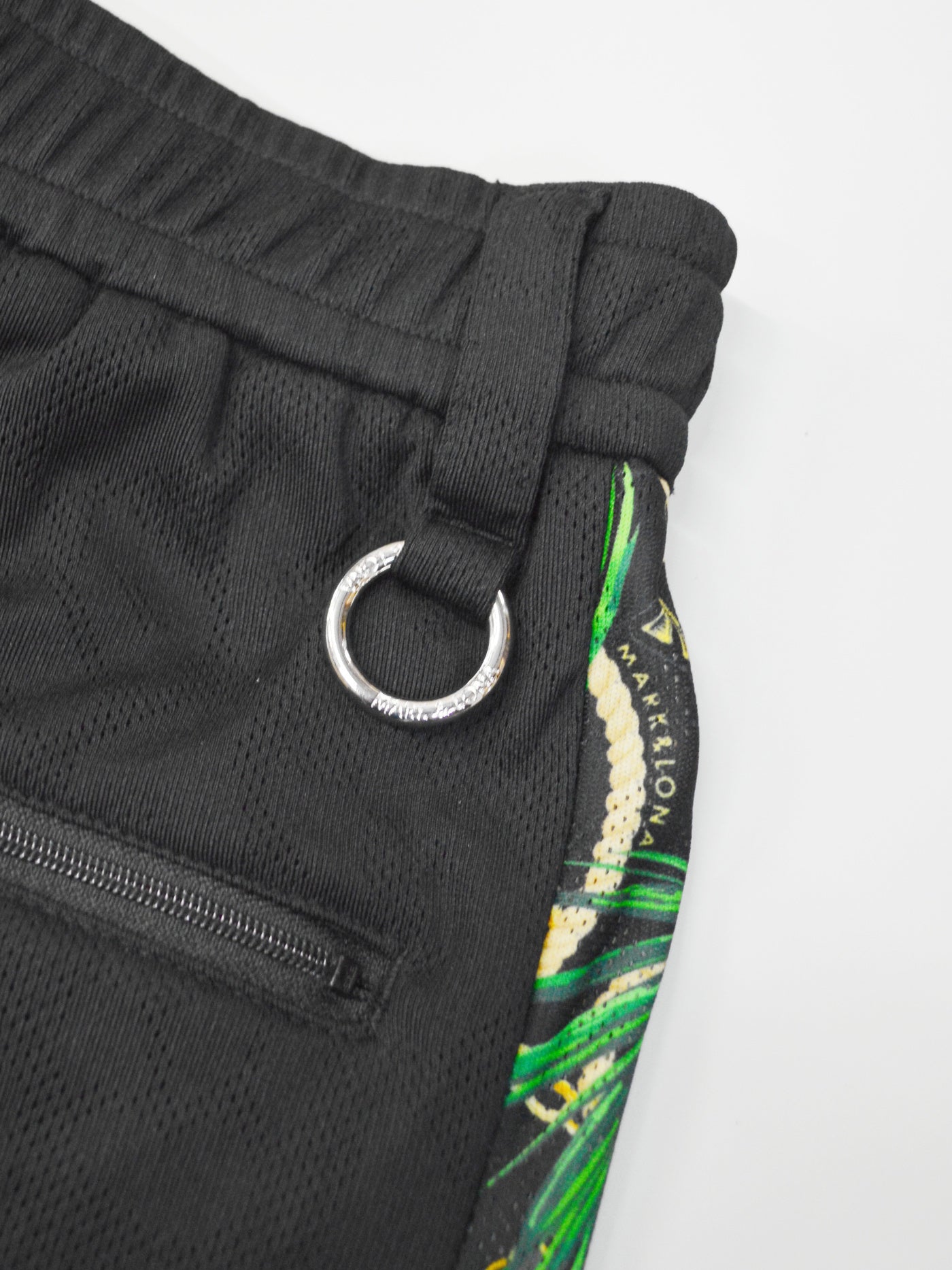 Pantera Air Mesh Shorts | MEN / BLACK