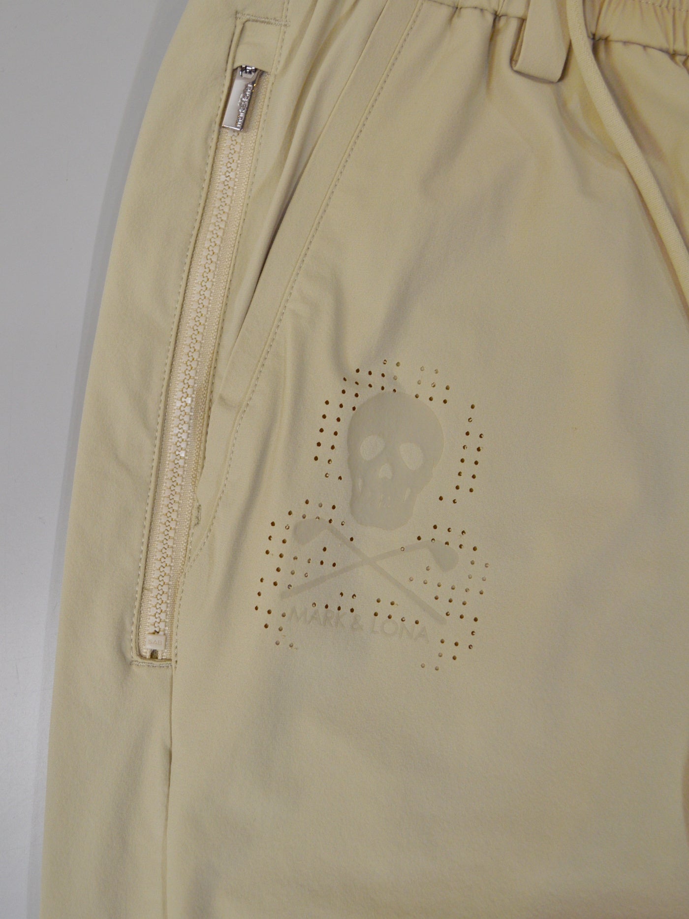 Rogue Airflow Tech Pants | MEN / BEIGE