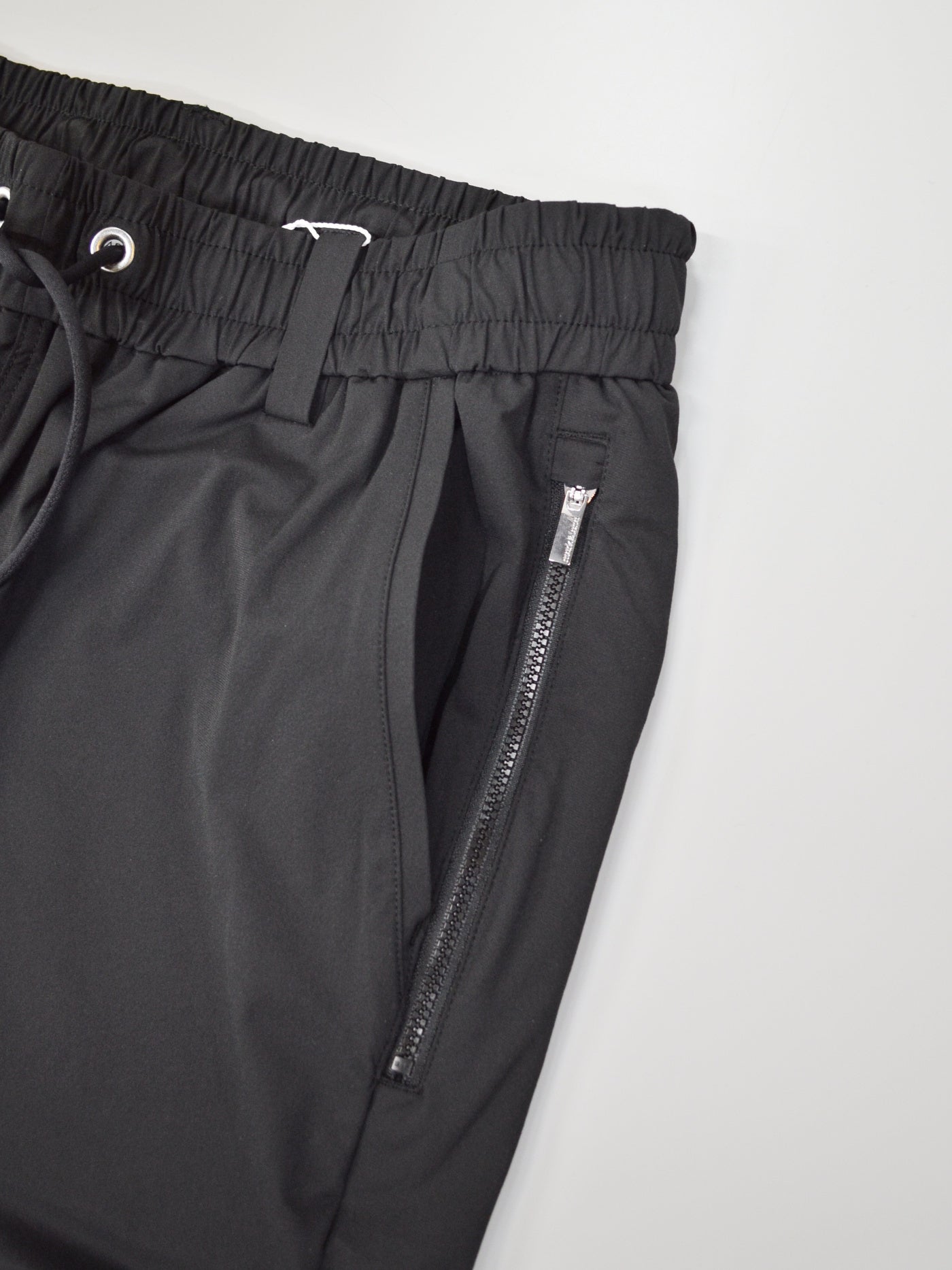Rogue Airflow Tech Pants | MEN / BLACK