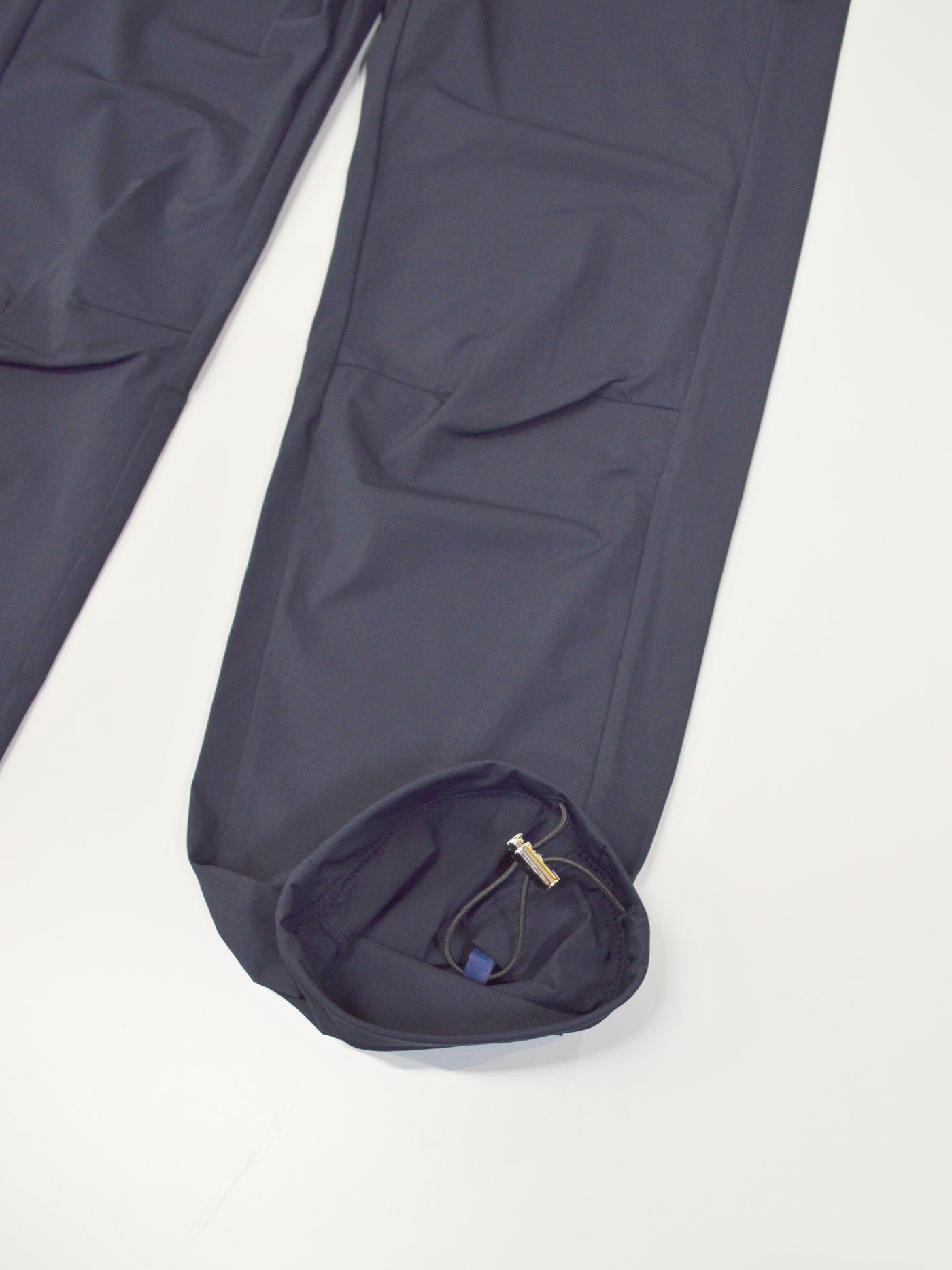 Rogue Airflow Tech Pants | MEN / NAVY