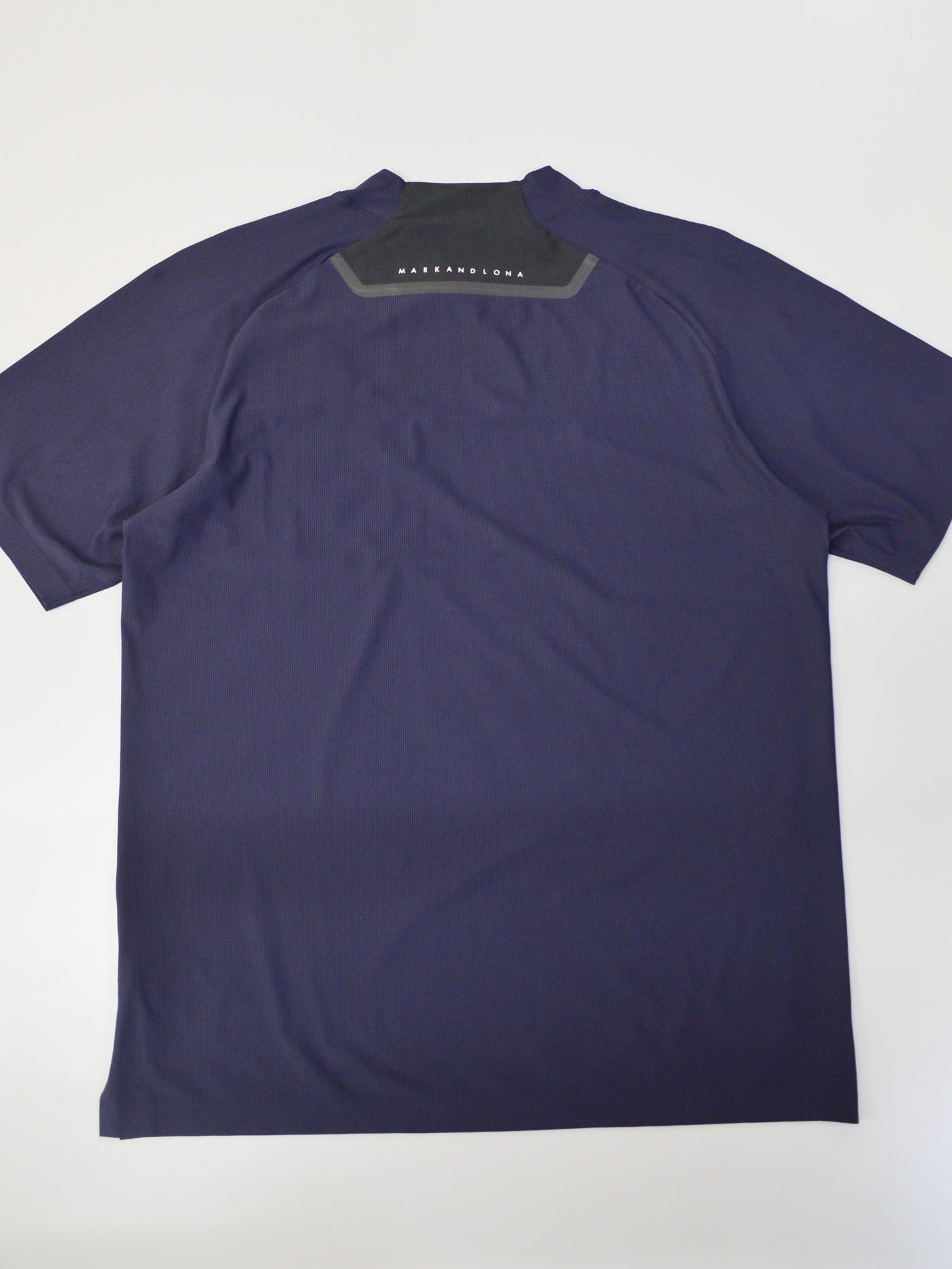 DCMT | MEN / NAVY