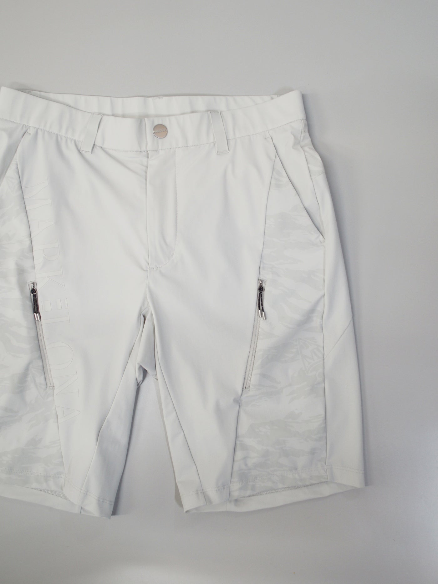 TCST | MEN / LT.GREY