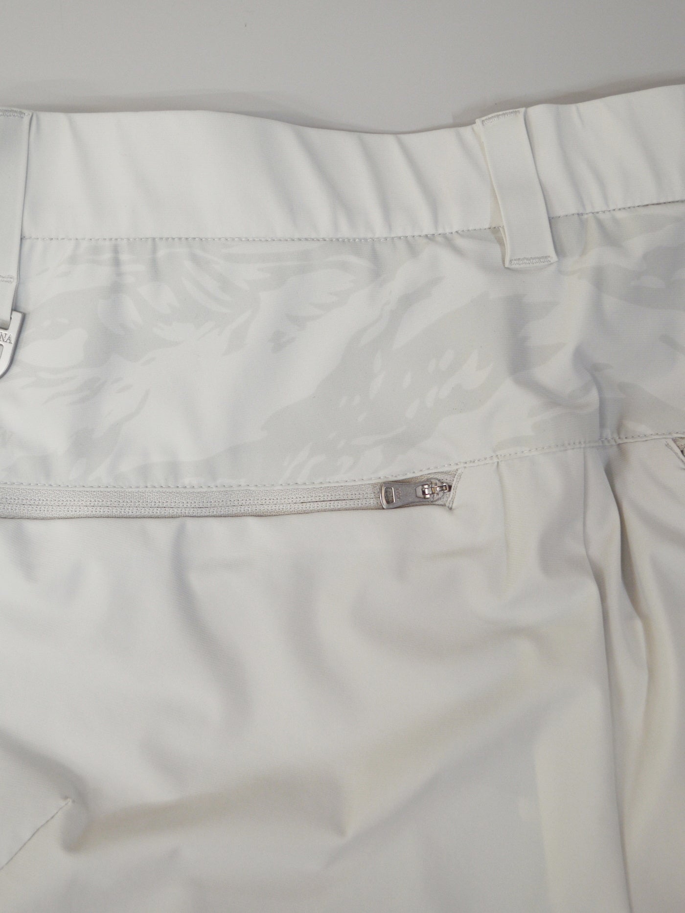 TCST | MEN / LT.GREY