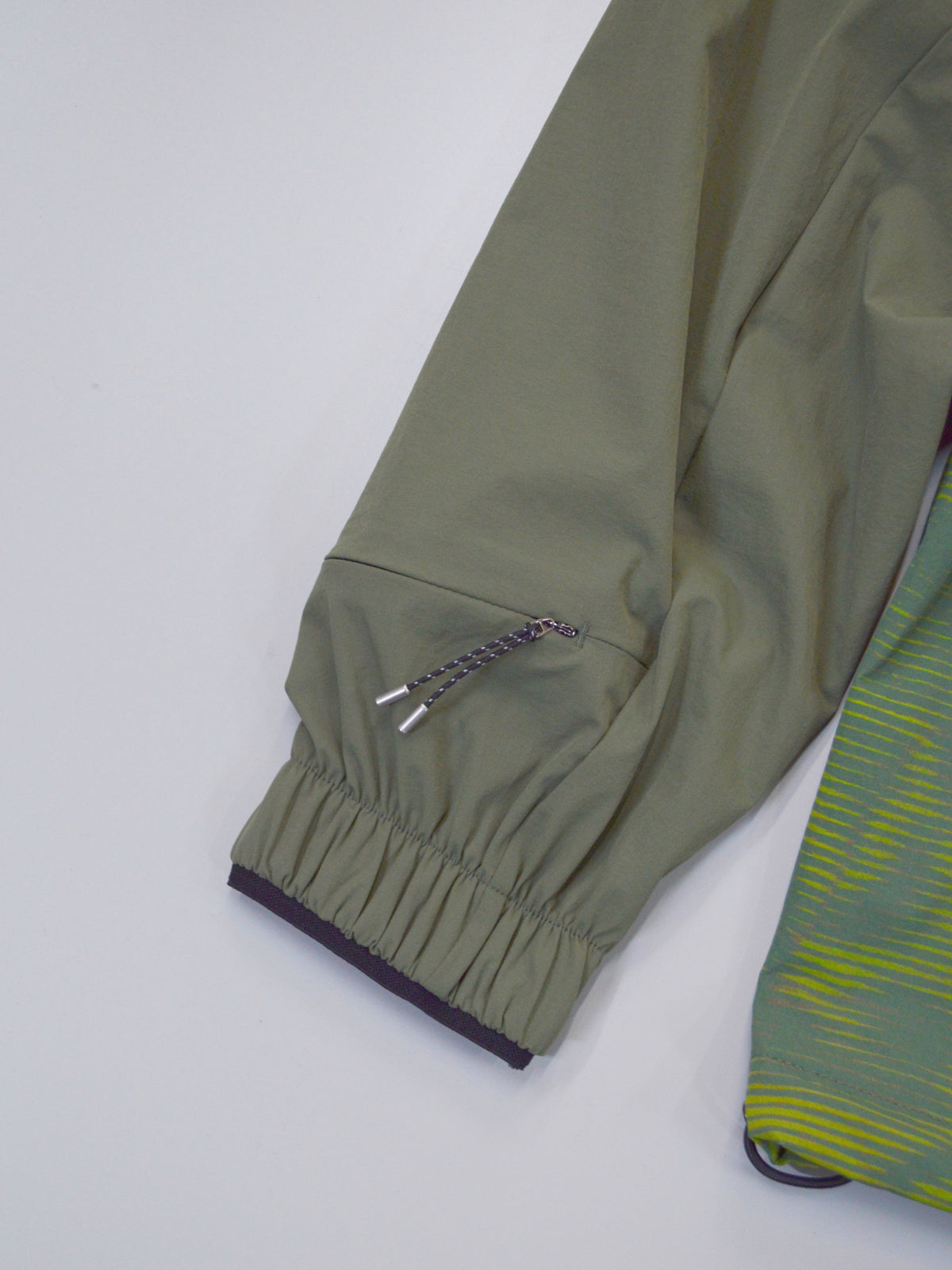 MSJK | MEN / KHAKI