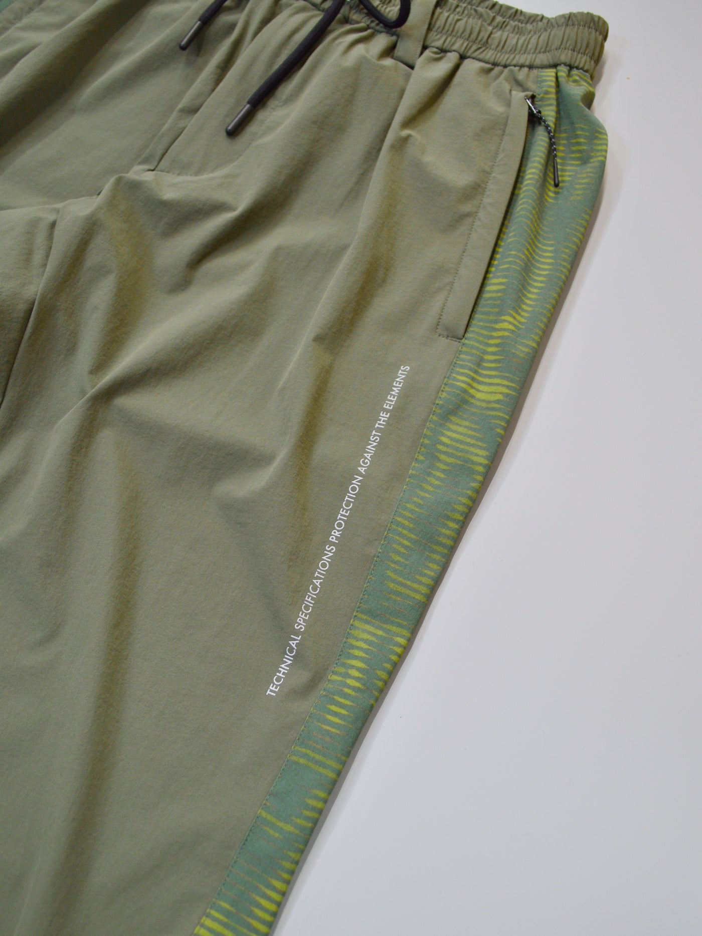 MSPT | MEN / KHAKI