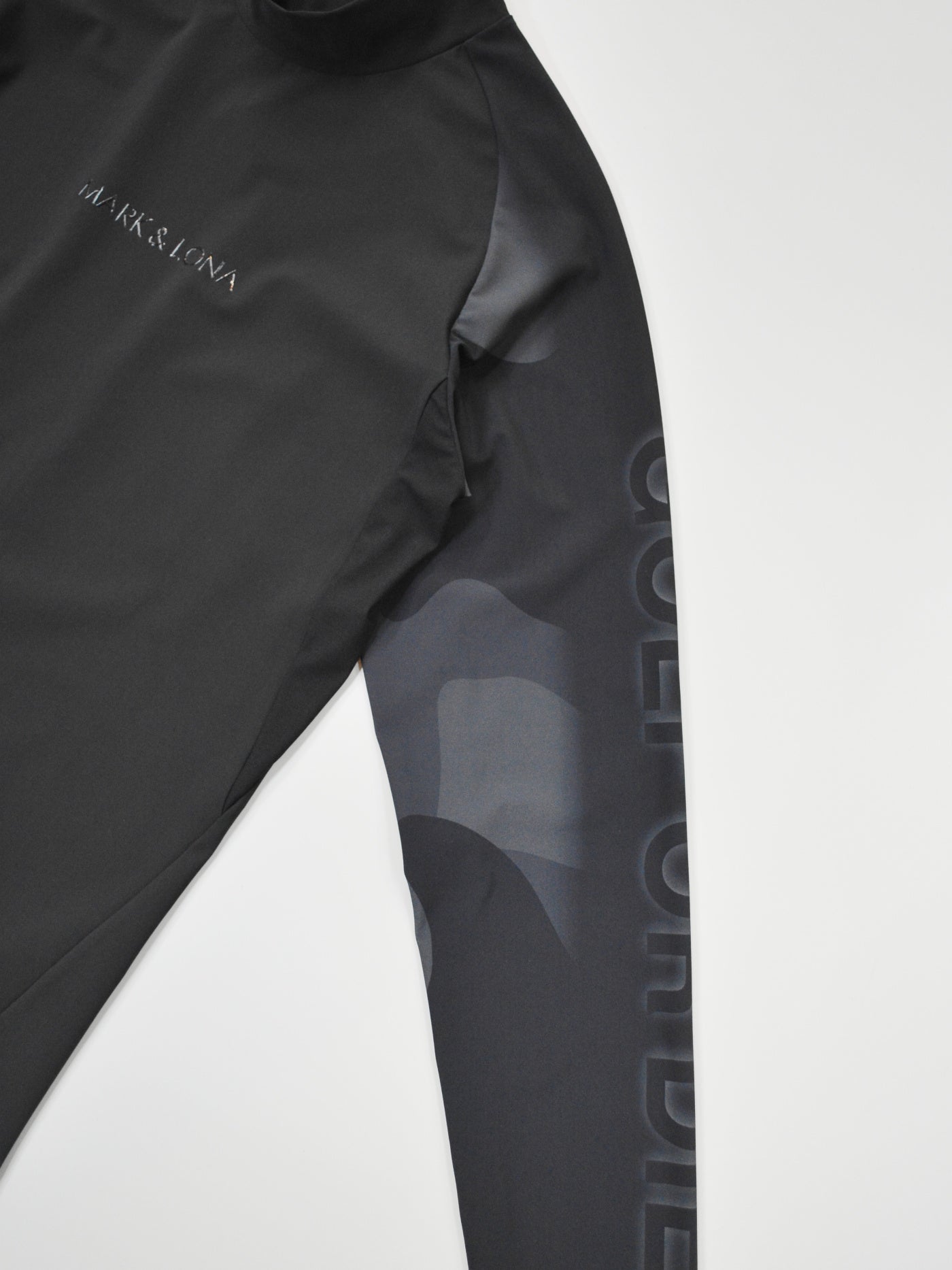 Vanguard Panel Mock Neck | MEN / BLACK