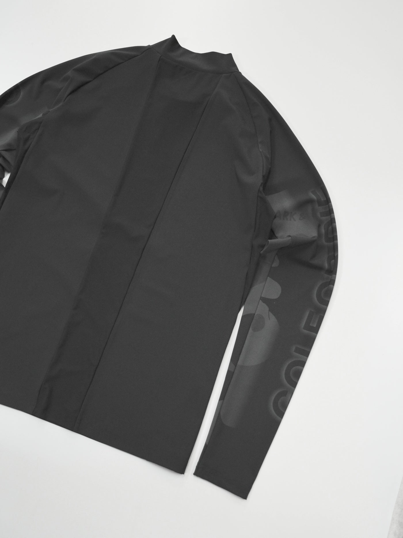 Vanguard Panel Mock Neck | MEN / BLACK