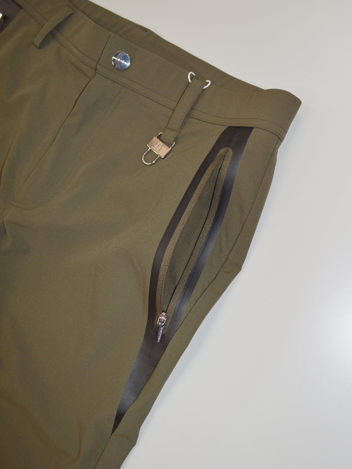 Vanguard Hyper Stretch Pants | MEN / KHAKI