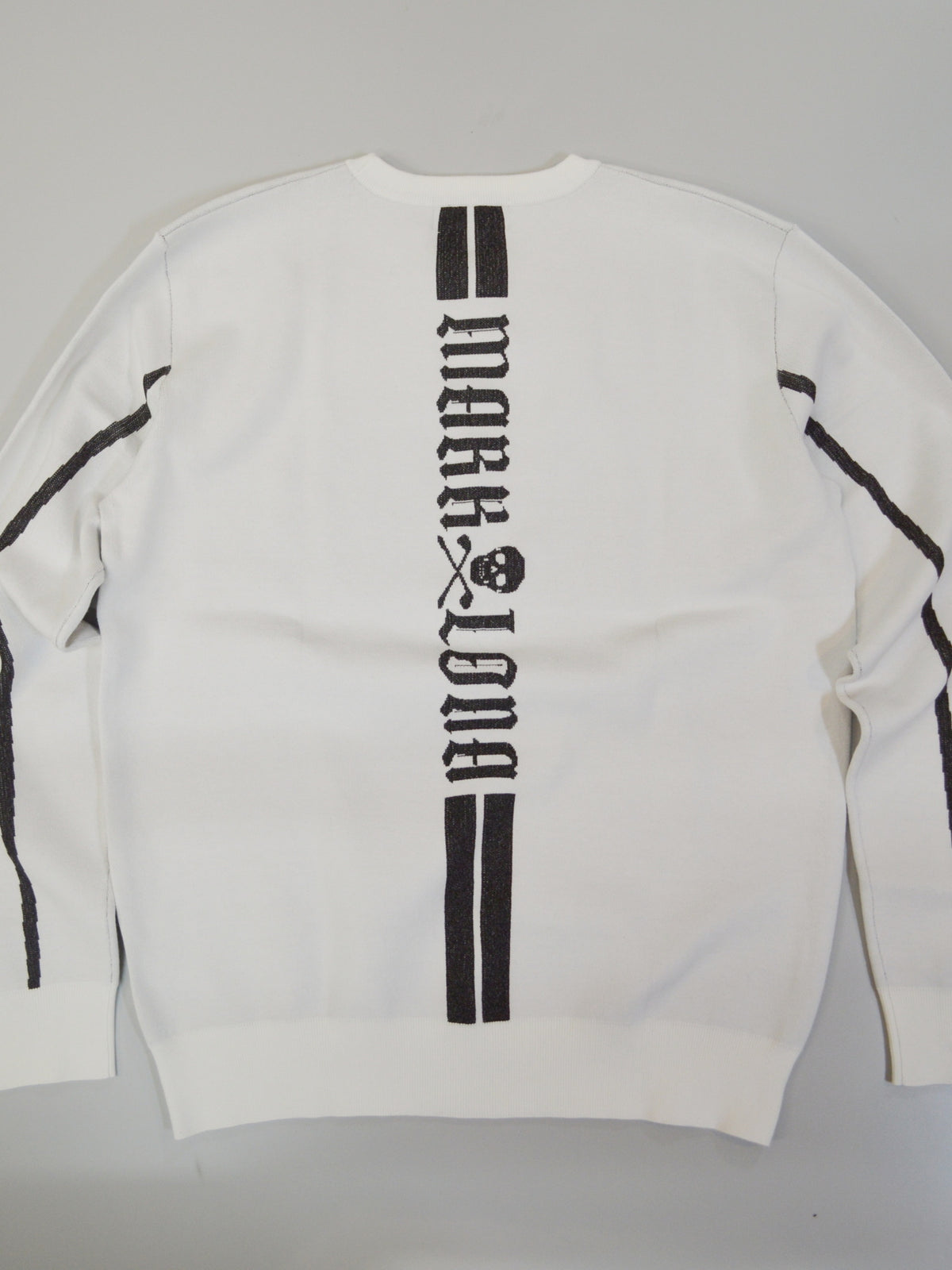 Fraktur Shimmer Crewneck Knit | MEN / WHITE