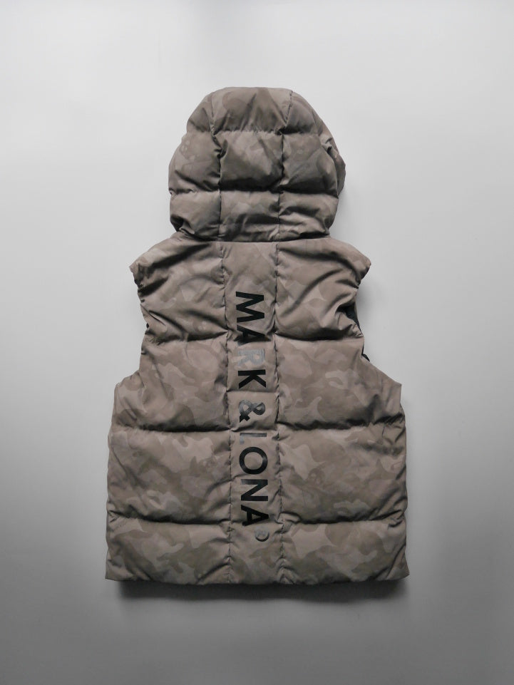 ACD Camo Goose Down Vest  | MEN / BEIGE