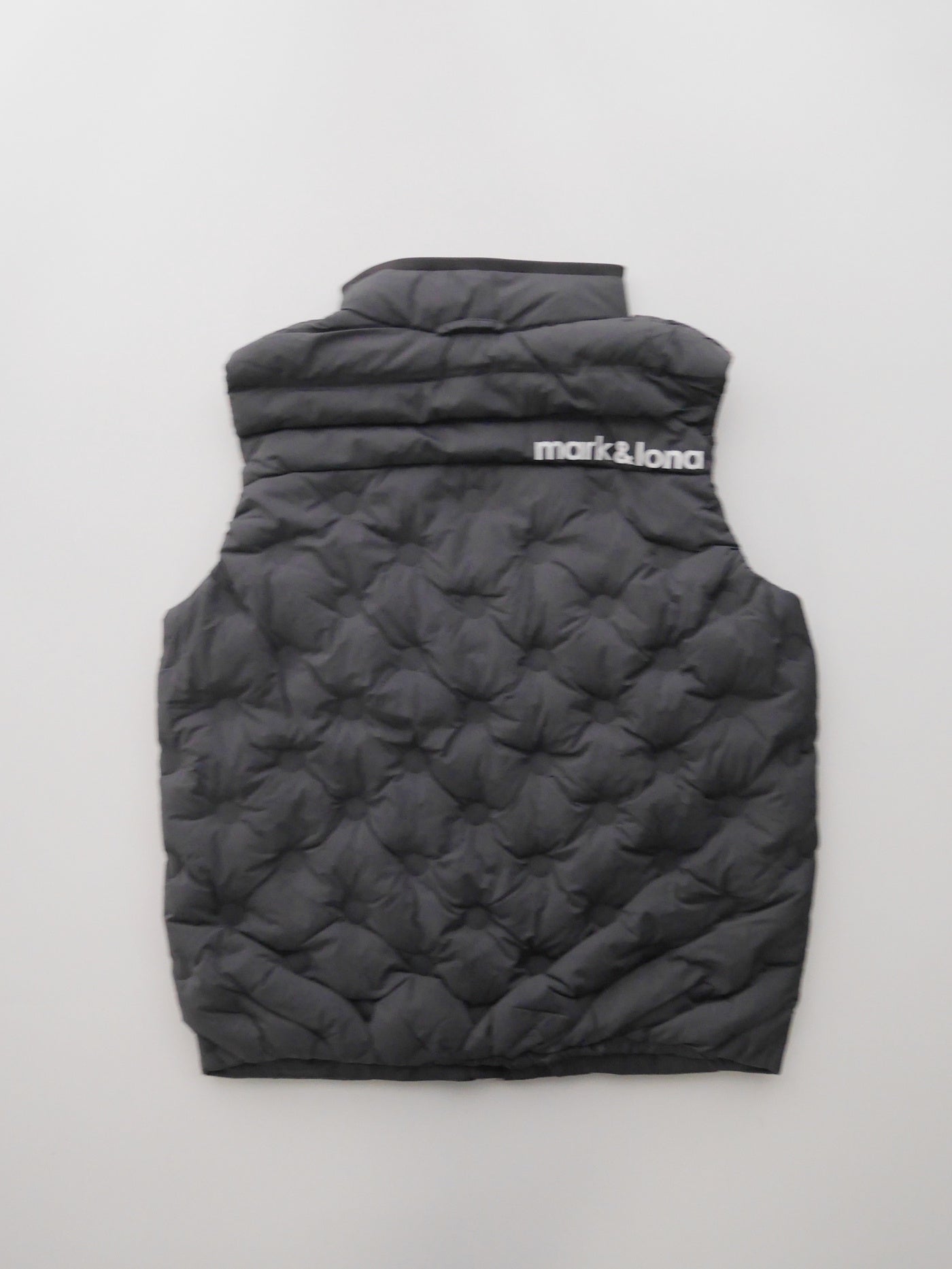 Synk Seamless Down Vest   | MEN / BLACK