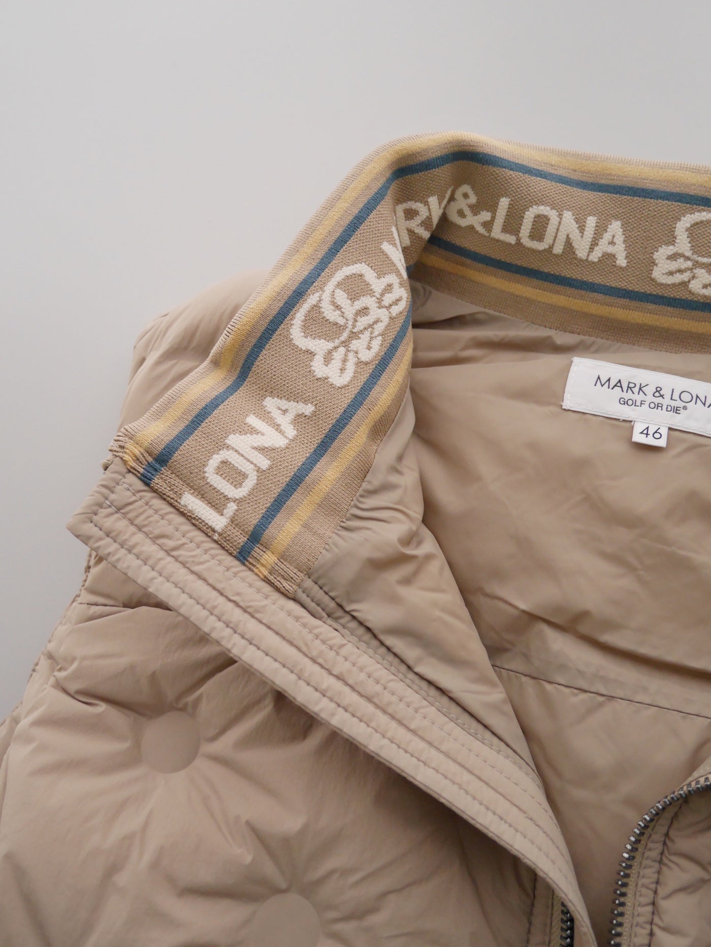 Synk Seamless Down Vest   | MEN / KHAKI