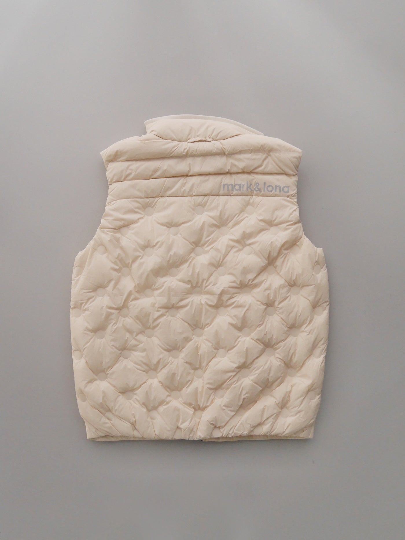 Synk Seamless Down Vest   | MEN / OFF.WHITE