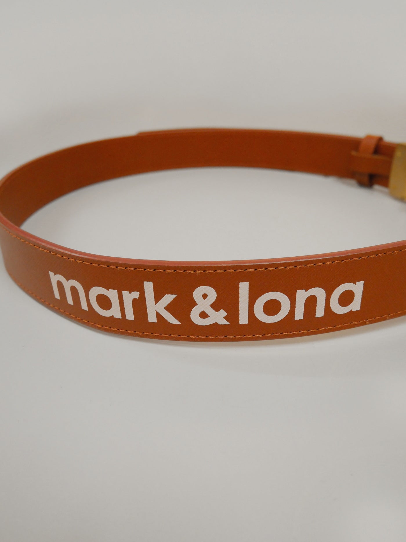 Hollow Skull Adjust Leather Belt | MEN and WOMEN / BROWN