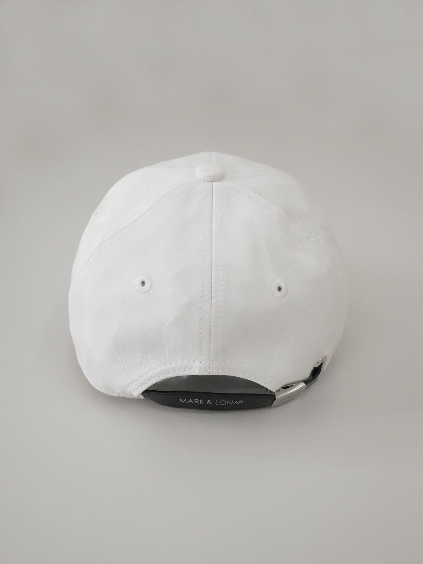 Gauge Crystal Icon Cap | MEN and WOMEN / WHITE