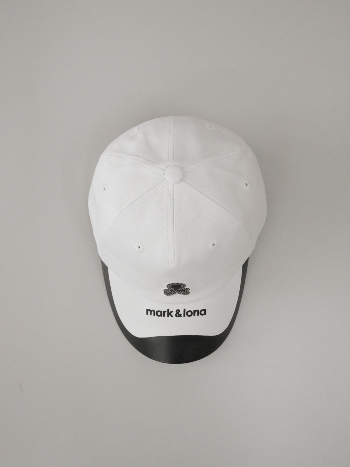 Gauge Crystal Icon Cap | MEN and WOMEN / WHITE