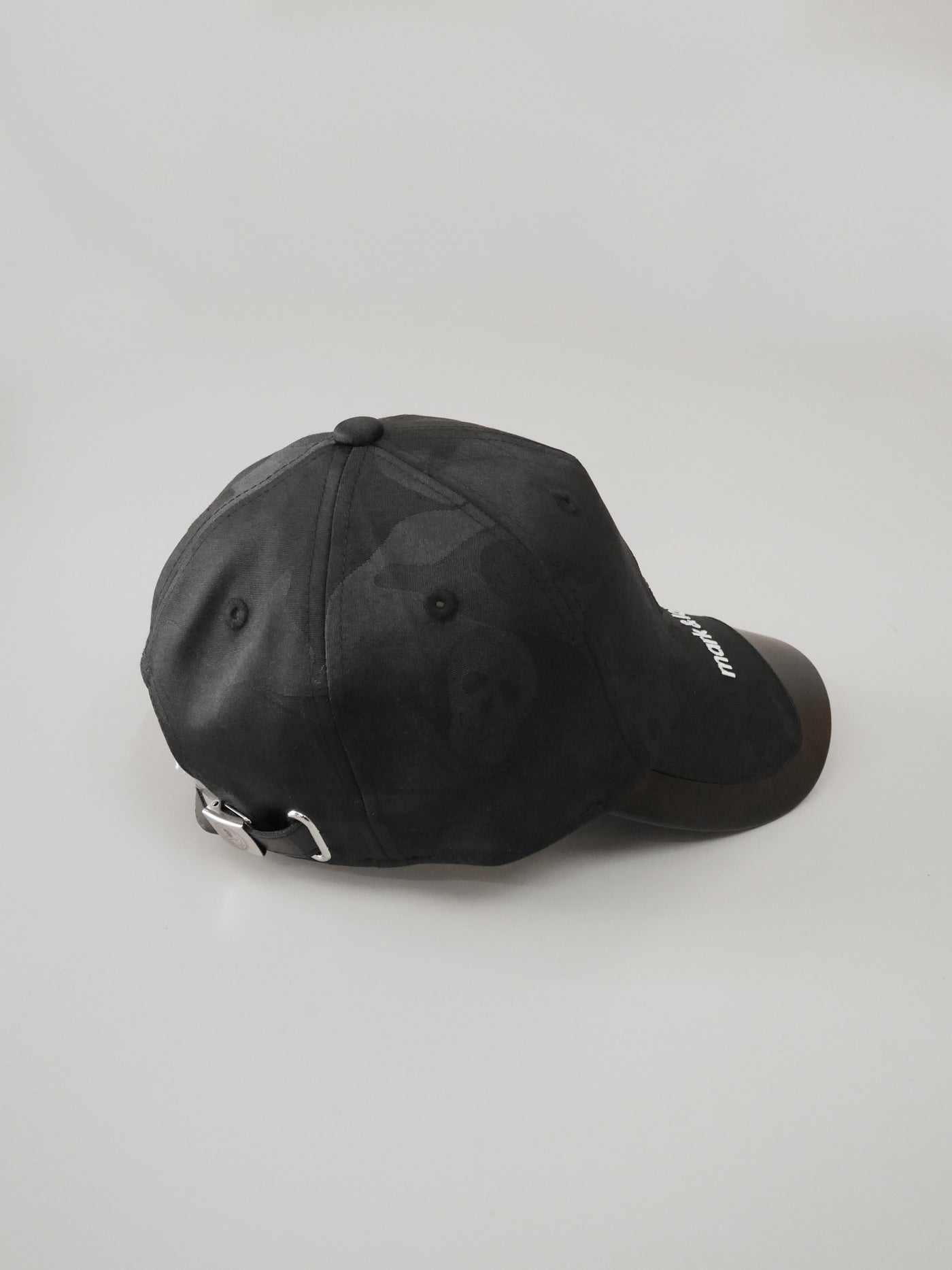 Gauge Crystal Icon Cap | MEN and WOMEN / BLACK