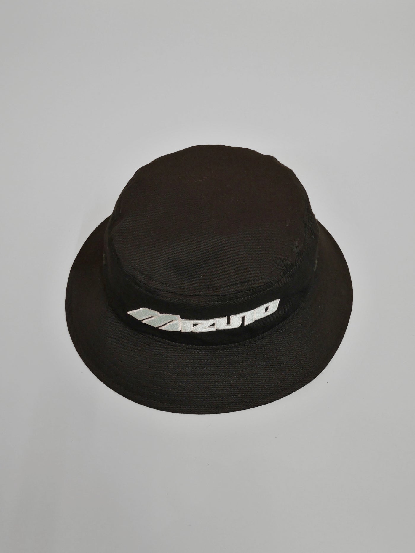 MIZUNO × NVG Classic Logo Bucket Hat / BLACK